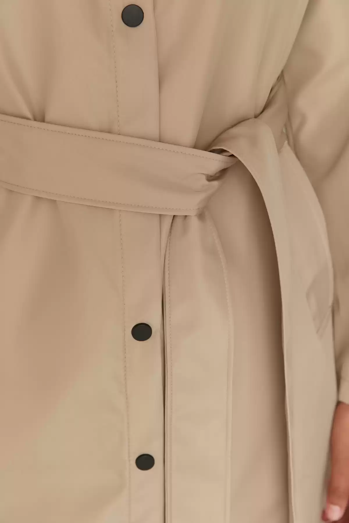 کت کمربند کمربند دکمه دار شتری باز TCTAW23CL00000 برند   TRENDYOL MODEST به رنگ  رنگ قهوه ای مدل  بارانی
