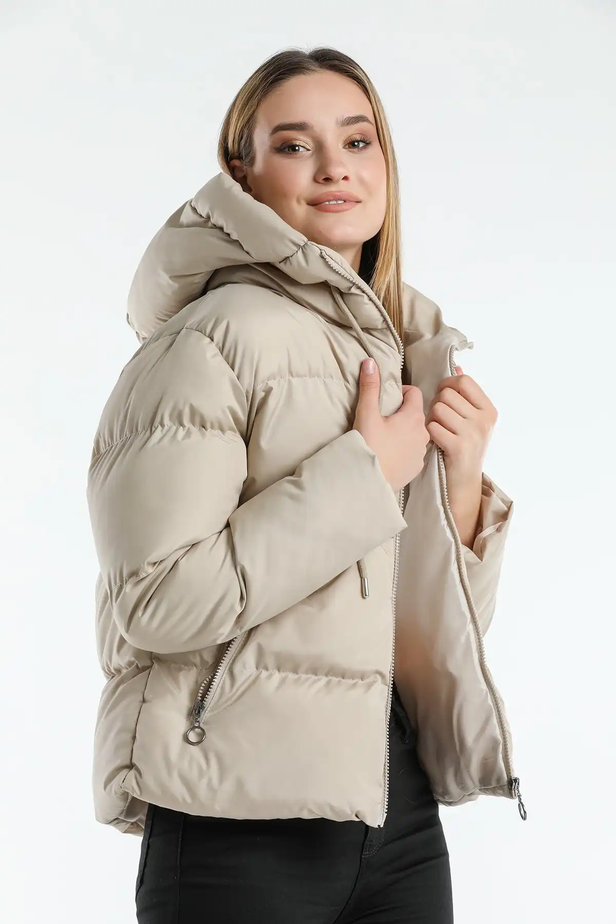 ژاکت پفی کلاهدار Ac-y50230lnw برند   Weyeze(وایزه) به رنگ   قهوه ای