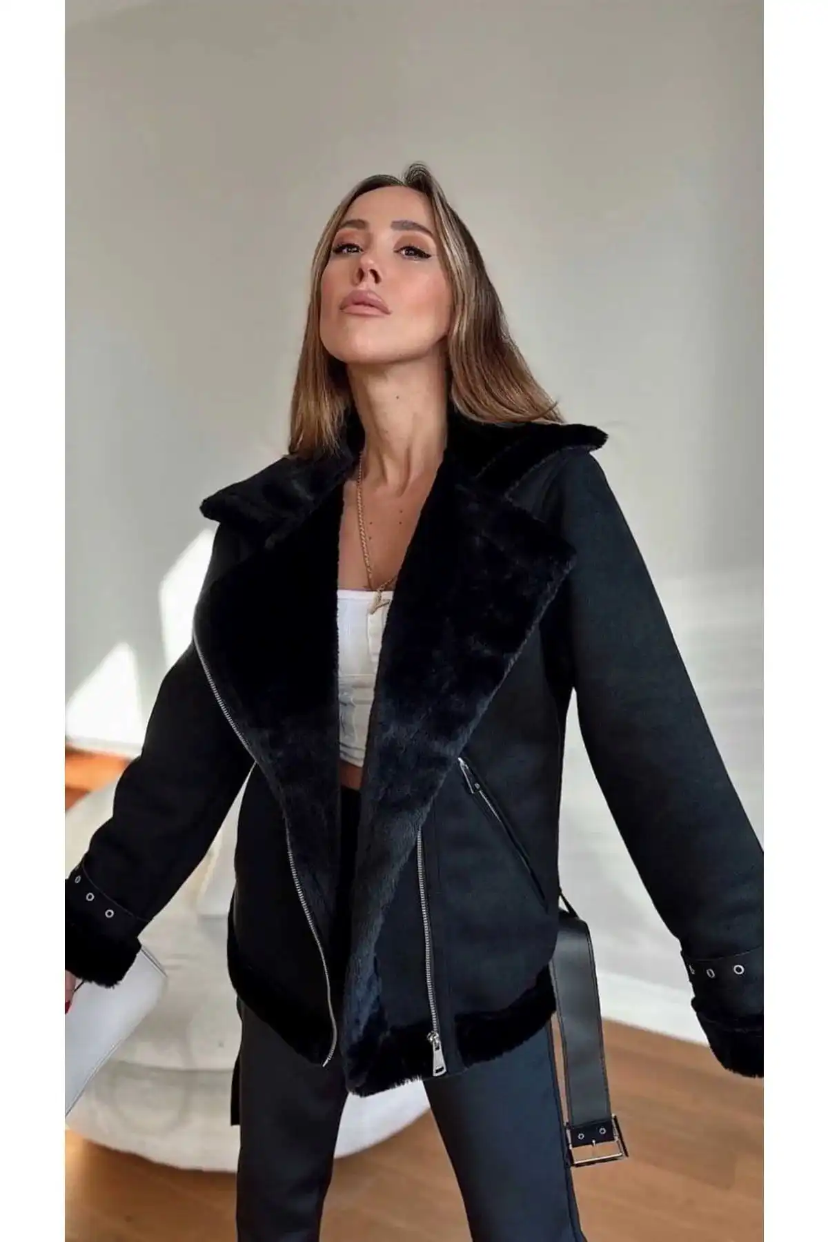 مانتو دوچرخه سواری جیر مشکی زنانه با خز ابریشمی داخل برند   به رنگ  مشکی