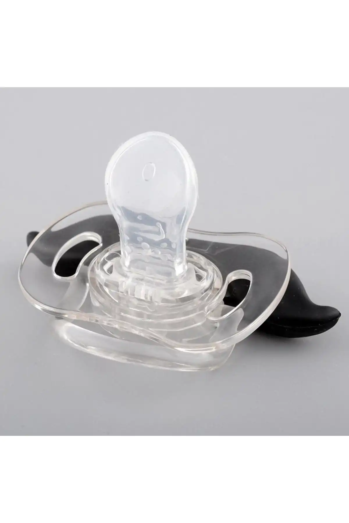 پستانک سبیلی سیلیکونی خنده دار مناسب برای همه نوزادان 6 تا 36 ماهه + جعبه نگهداری برند   به رنگ   در دسته پستانک