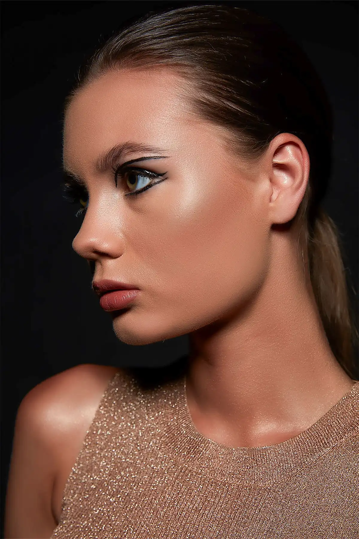 دیپلاینر مربعی برند   New Well(خوب جدید) به رنگ   بژ