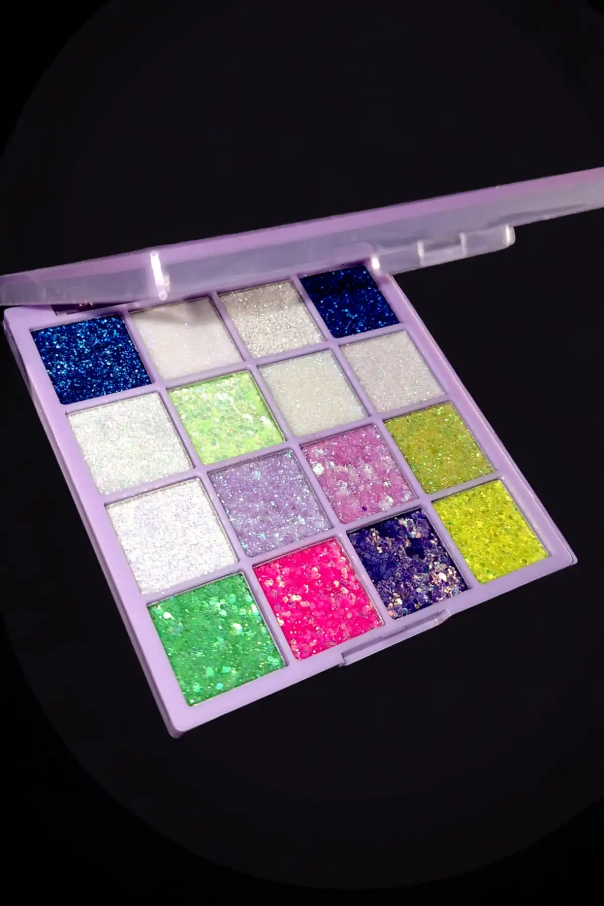 پالت براق - برای صورت و بدن برند   wonderway(راه شگفت انگیز) به رنگ  خیلی ا