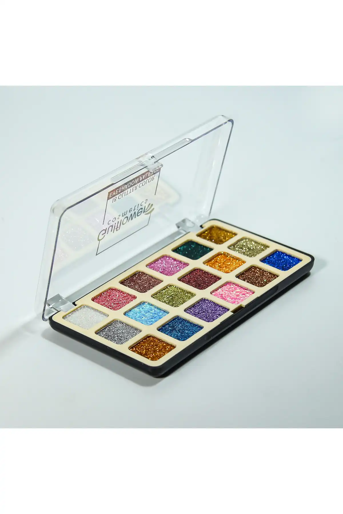 18 بسته سایه چشم براق برند   gulflower nude(گل رز) به رنگ  نقره