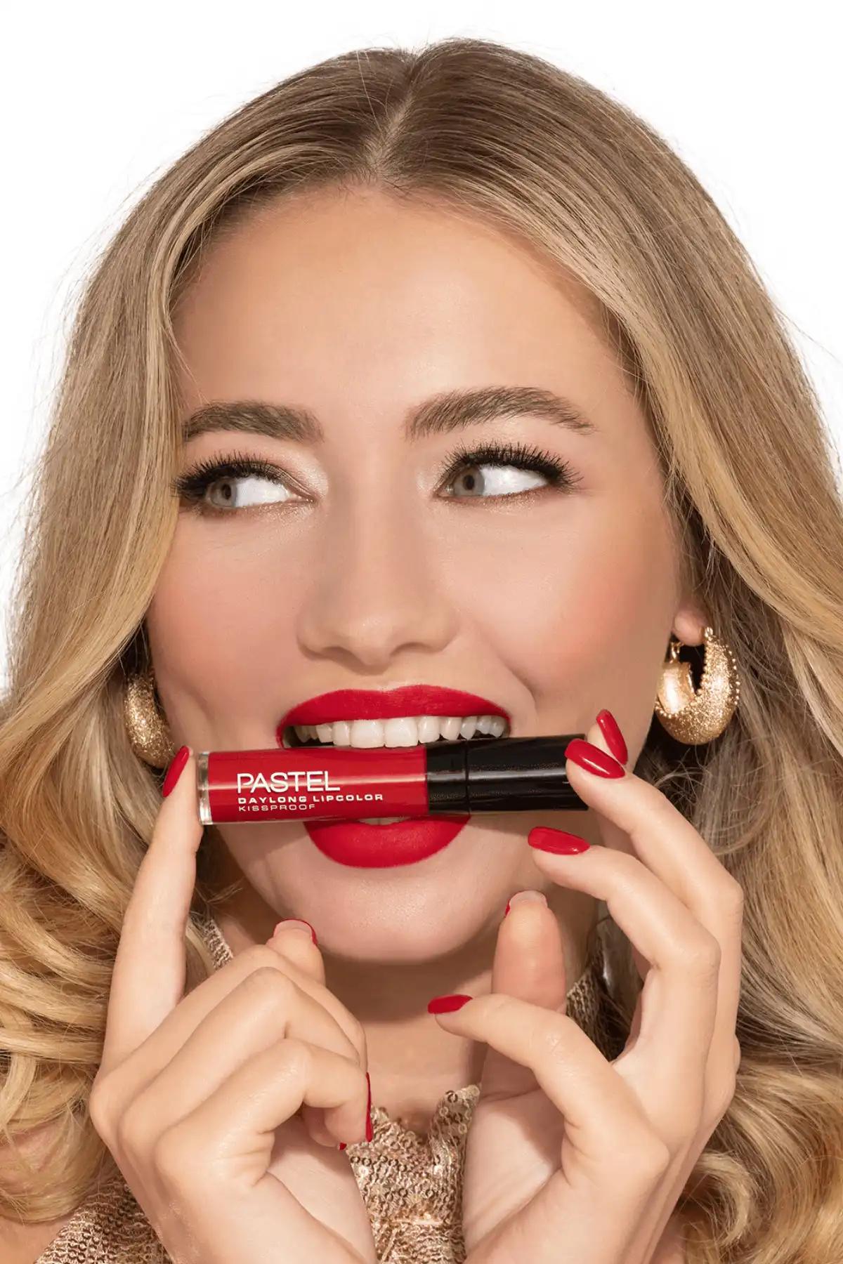 Daylong Lipcolor Kissproof - Liquid Matte Lipstick 09 برند   PASTELASTORE(پاستلاستور) به رنگ  قرمز