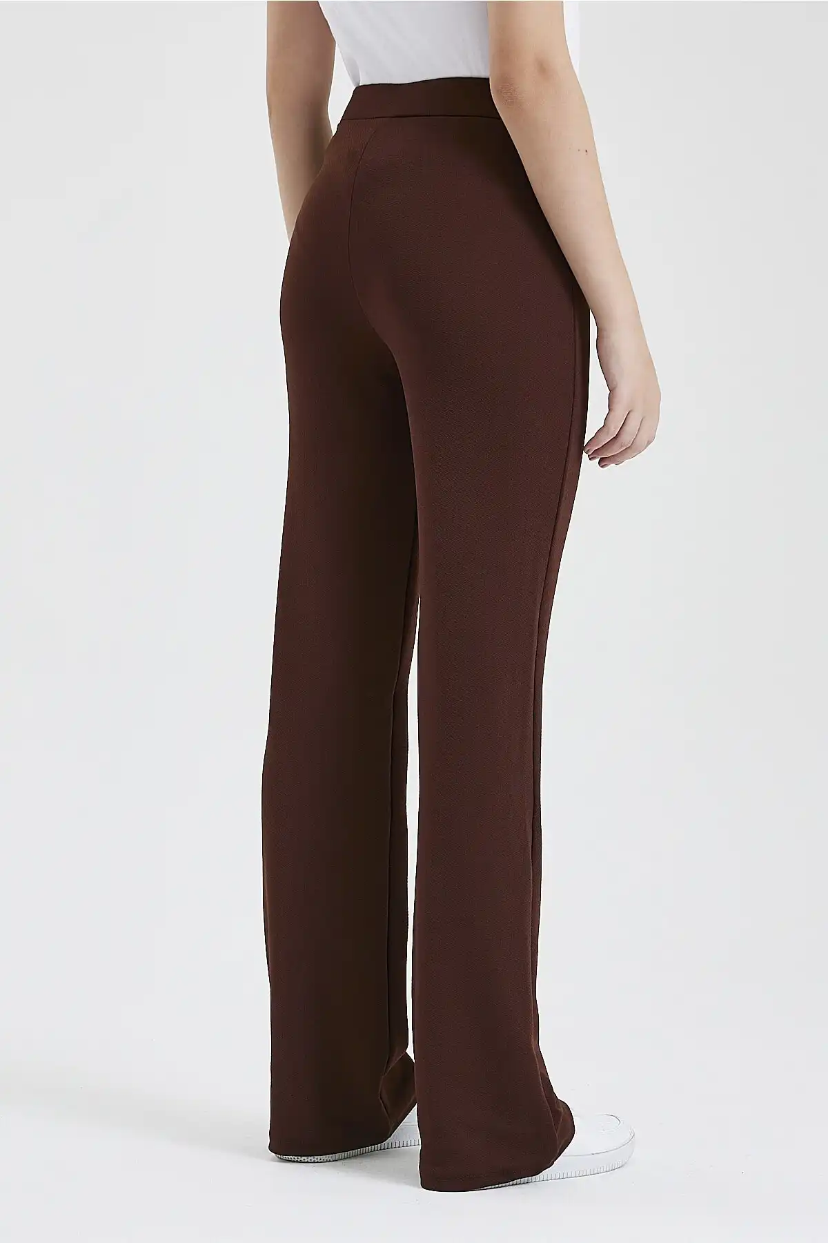 شلوار پالاسو زنانه قهوه‌ای باریک و باریک برند   macharelbasic ( ماچارلباسیک )  به رنگ   قهوه ای