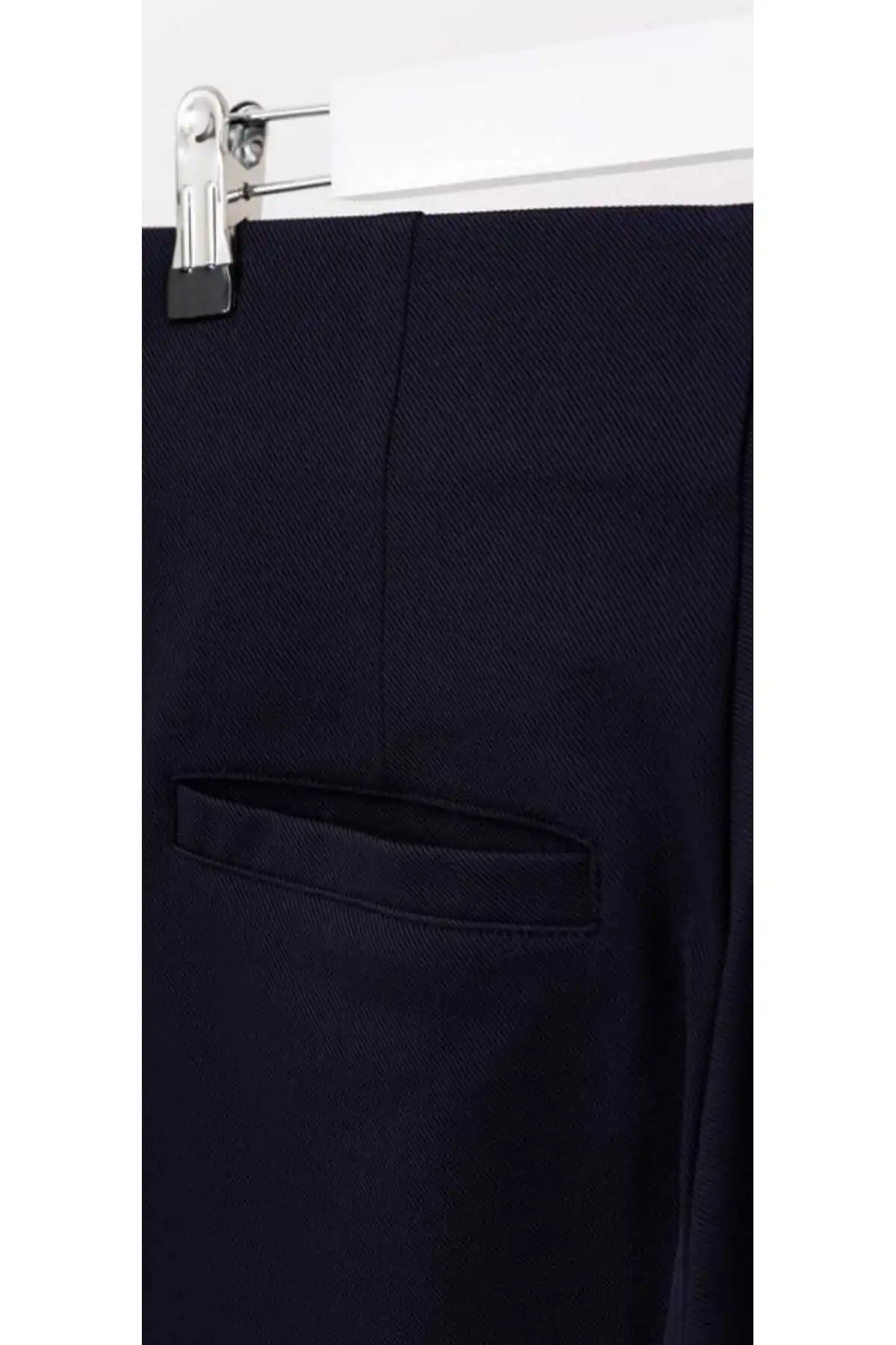 شلوار جیبی فیله تاج هویجی کمر بلند برند   PALMERO ( پالمرو )  به رنگ  آبی سرمه ای