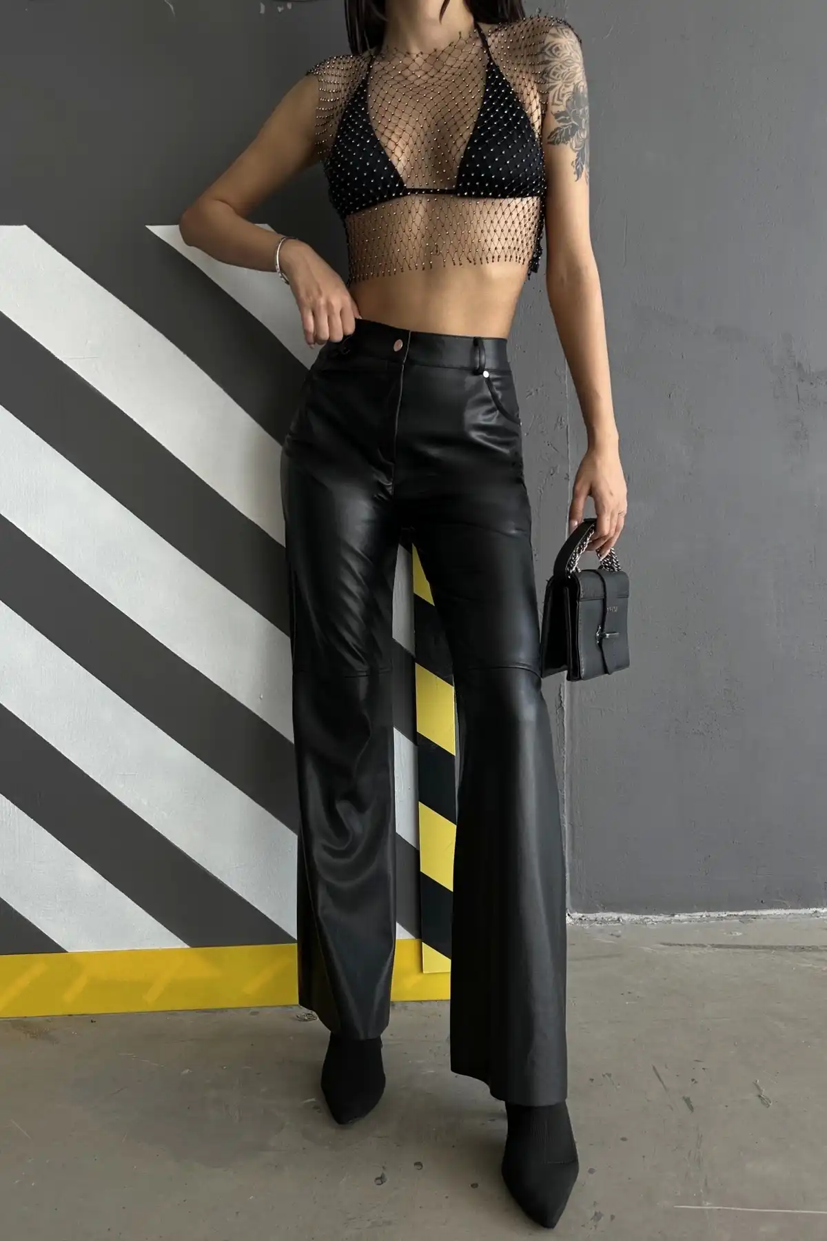 شلوار چرمی مشکی زنانه Palazzo 0291-10046 برند   Eka ( کا )  به رنگ  مشکی