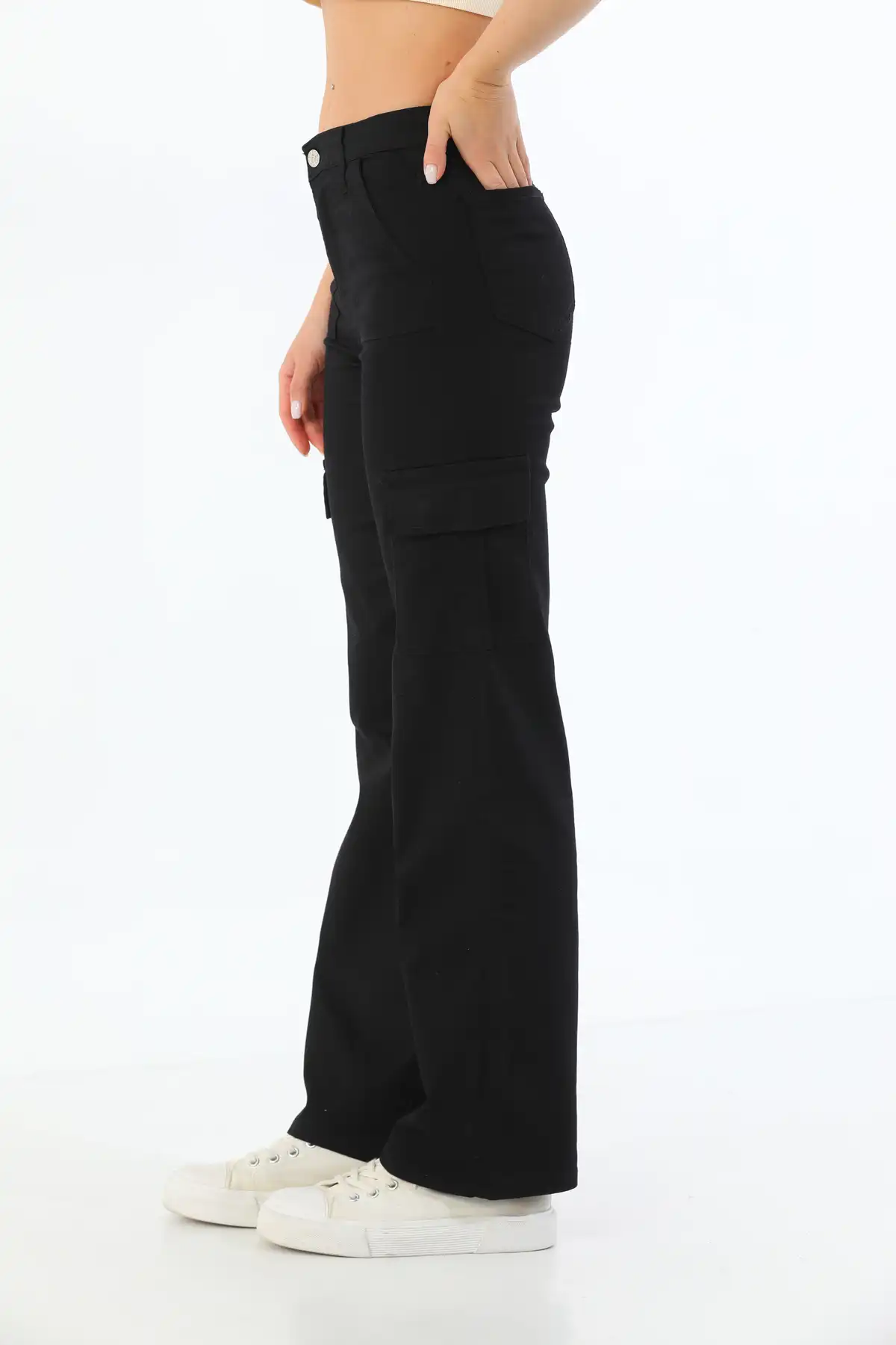 شلوار گشاد کمر بلند لیکرا جیبی مشکی کارگو برند   BİKELİFE ( BIKELIFE )  به رنگ  مشکی