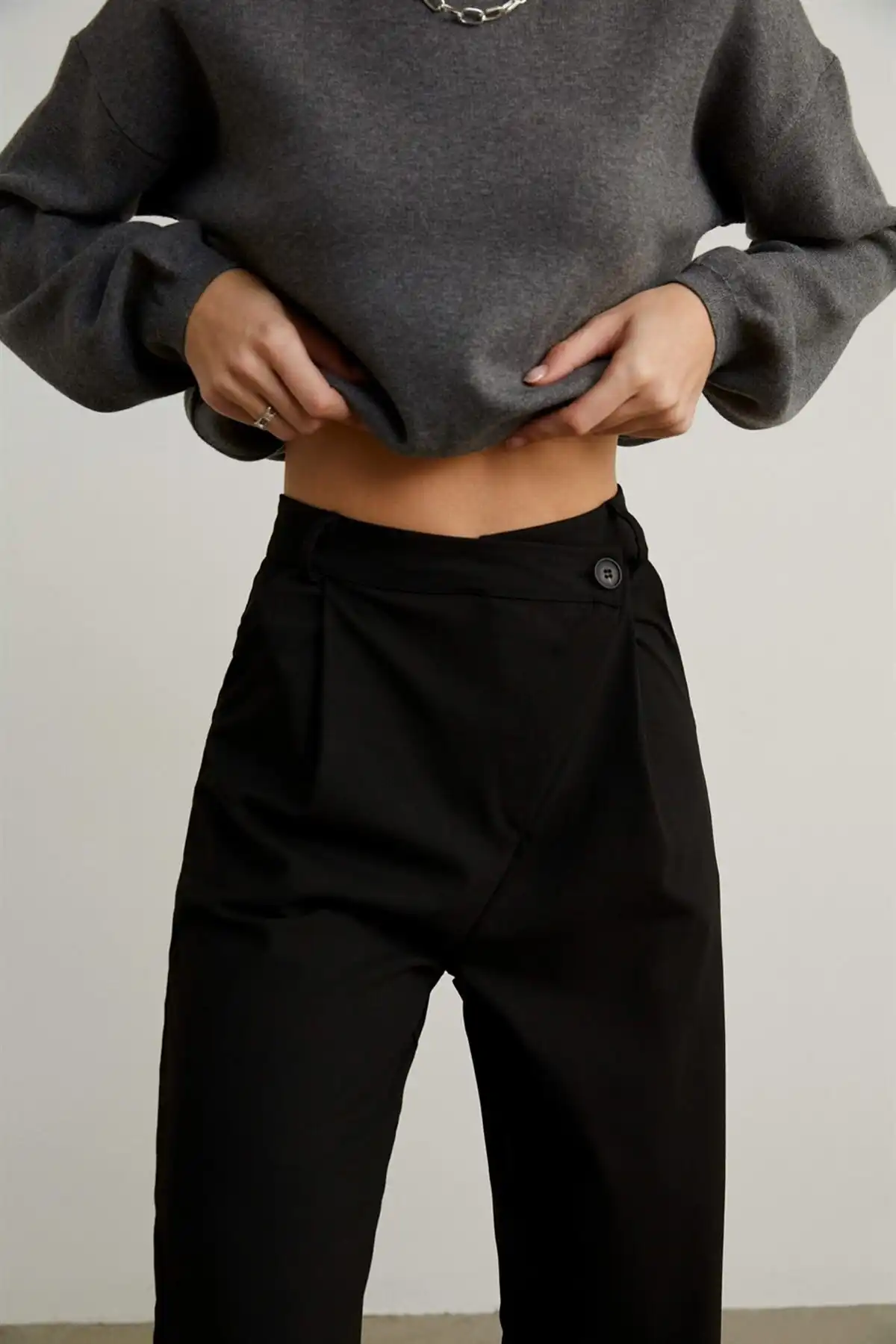 شلوار کراس پالازو مشکی برند   VATKALI ( پر شده )  به رنگ  مشکی