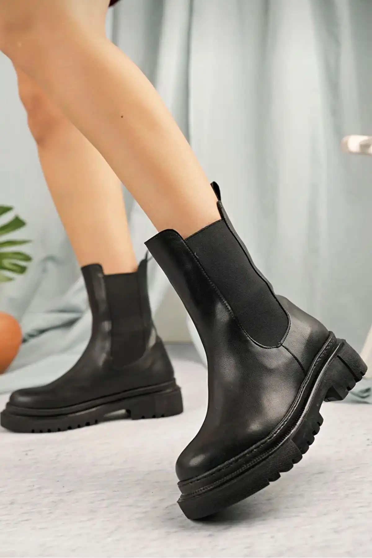 چکمه های زنانه الاستیک کنار چرم مات مشکی Carlo برند   sefayol ( sefayol )  به رنگ  مشکی