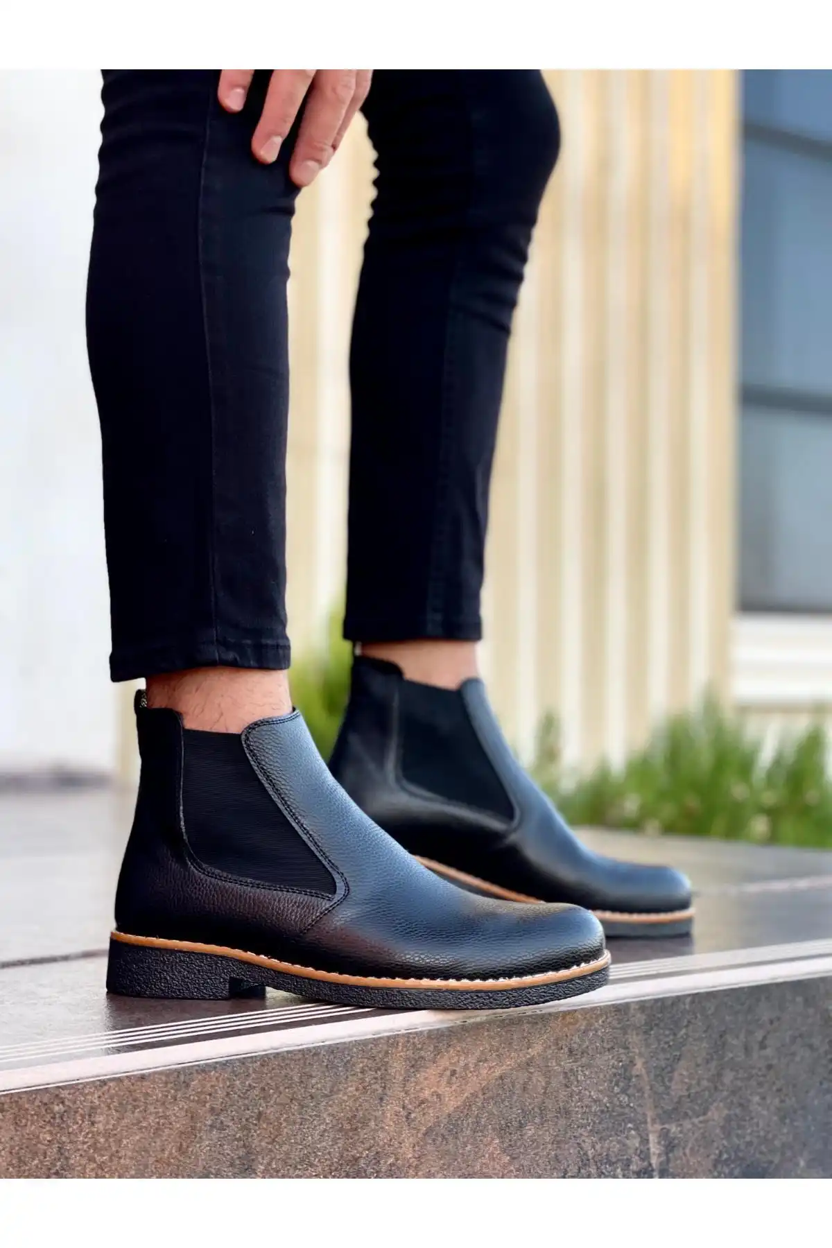 چکمه های یونیسکس چلسی M201 تضمینی برند   Muggo ( موگو )  به رنگ  مشکی