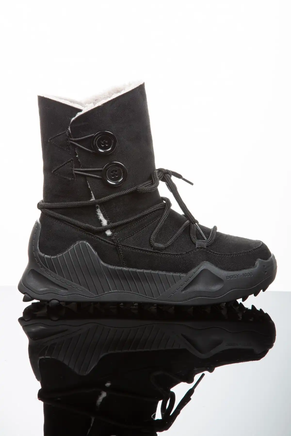 چکمه های برفی زنانه روزانه چکمه های زیره ضخیم با خز در داخل بوتی دکمه دار چرمی Nubuck 501 برند   Nstil ( Nstyle )  به رنگ  مشکی