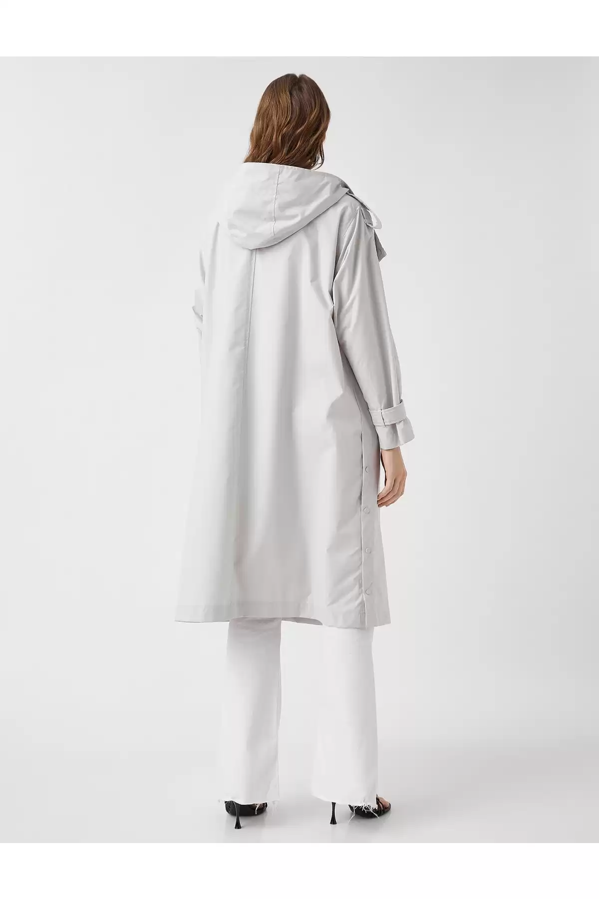 کت ترنچ کلاهدار نخی با قیمت جیبی، نظرات - TRENDYOL برند   TRENDYOL MODEST به رنگ  خاکستری مدل  ترنچ کت