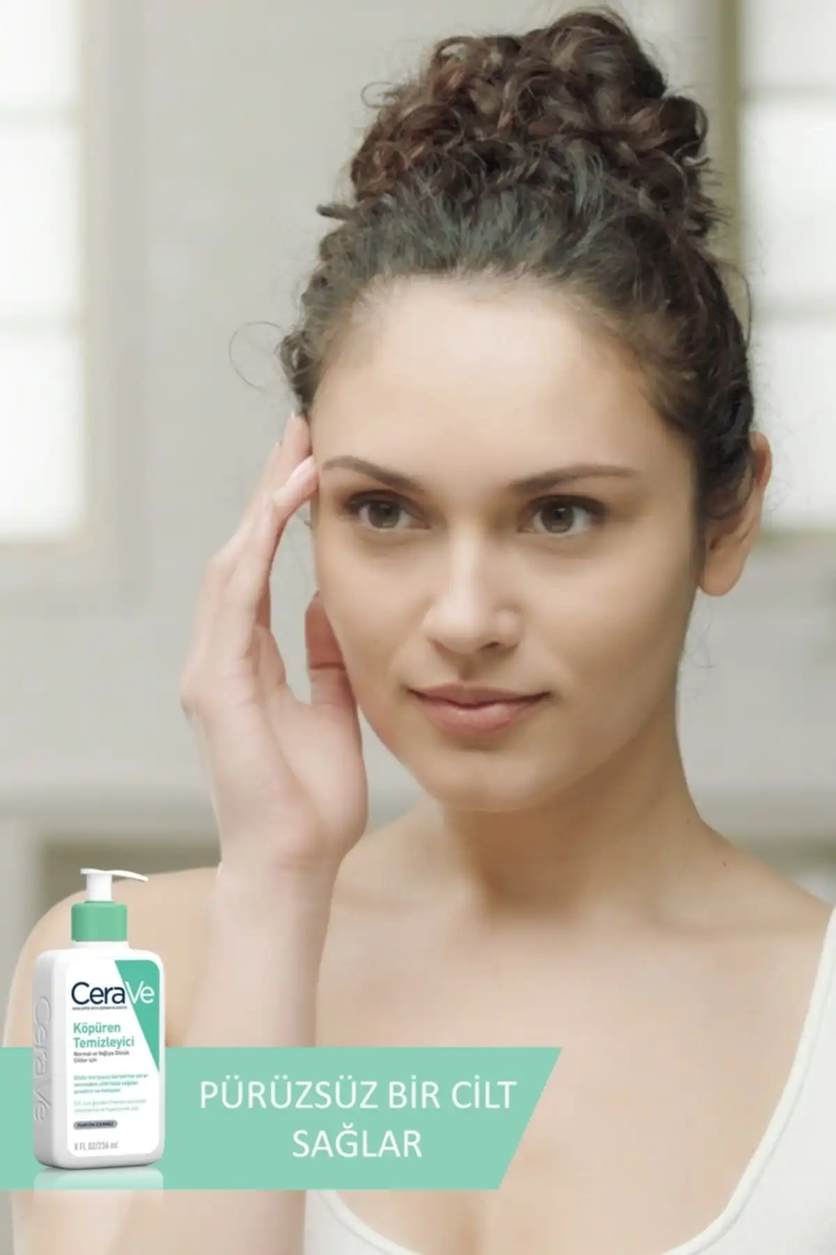 ست مراقبت از پوست فومینگ پاک کننده 236 میلی لیتری کرم مرطوب کننده شیشه 340 گرمی برند   به رنگ   در دسته ست مراقبت از پوست