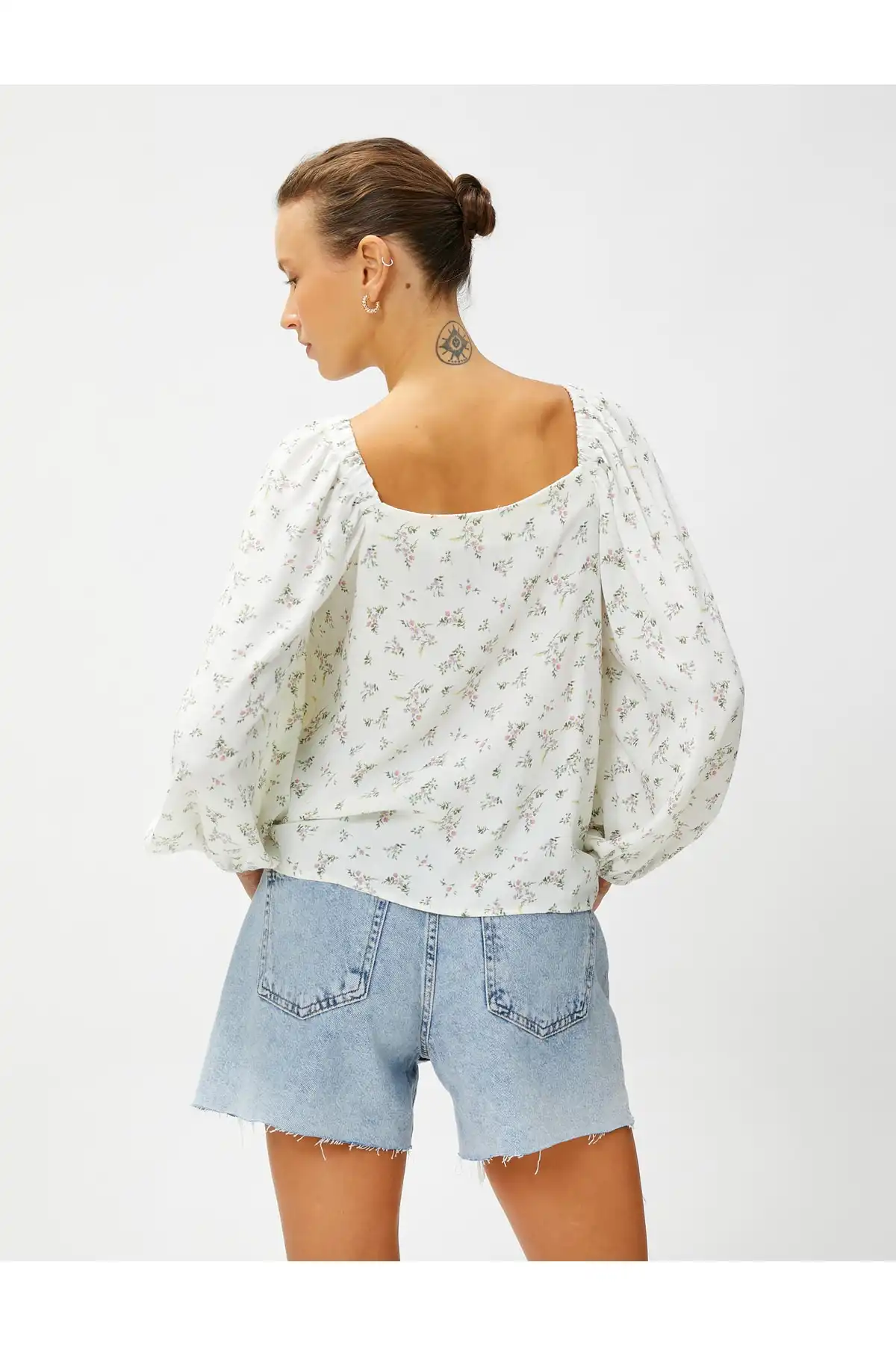 بلوز گلدار آستین بادکنکی یقه مربعی برند   Koton (کوتون) به رنگ  سبز در دسته پیراهن زنانه