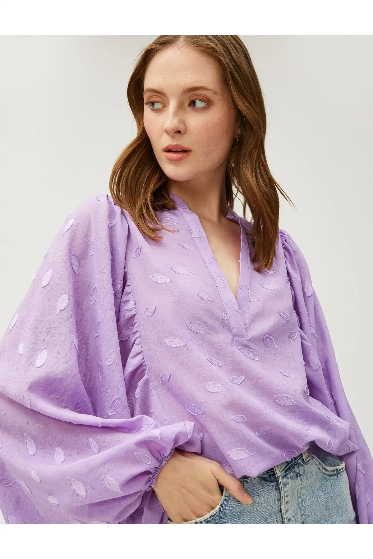 یقه قاضی بلوز آستین خفاشی برند   Koton (کوتون) به رنگ   بنفش در دسته پیراهن زنانه