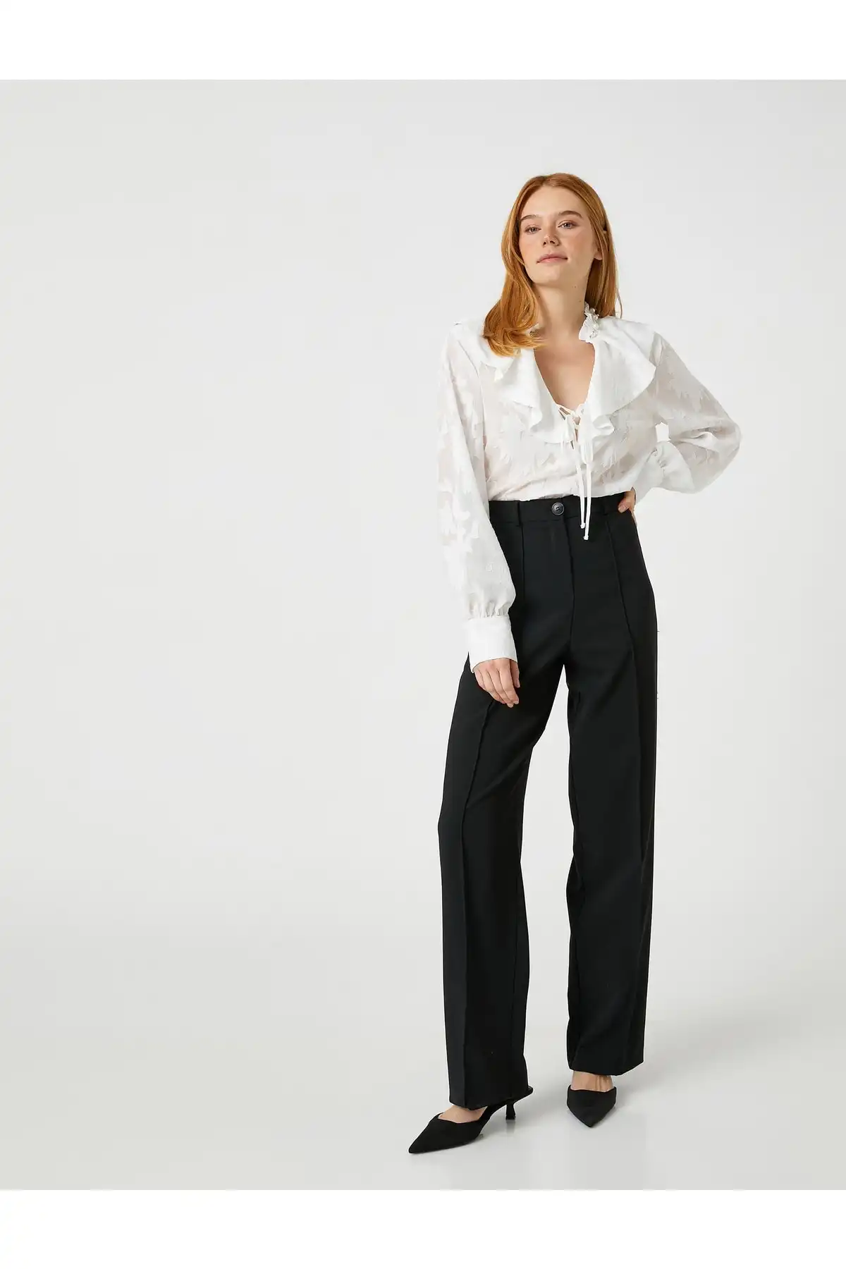 Melis Ağazat X - بلوز شفاف با جزئیات مروارید برند   Koton (کوتون) به رنگ  سفید در دسته پیراهن زنانه