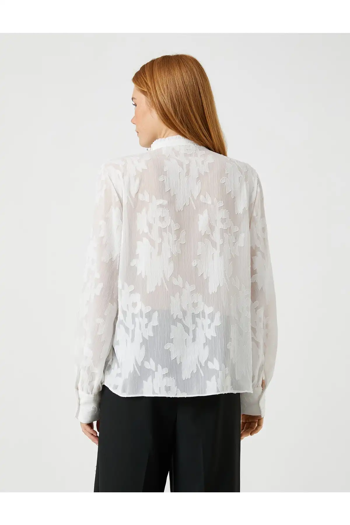 Melis Ağazat X - بلوز شفاف با جزئیات مروارید برند   Koton (کوتون) به رنگ  سفید در دسته پیراهن زنانه