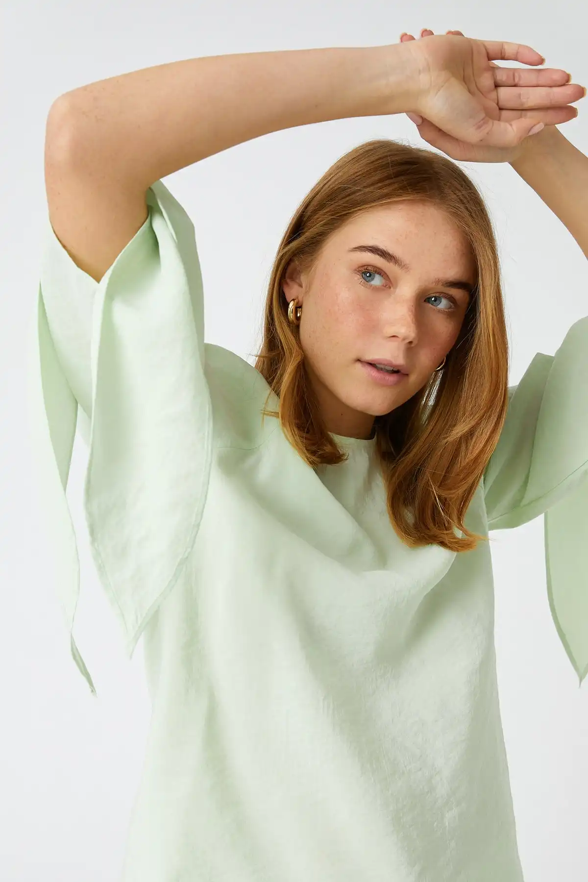 بلوز مفصل آستین کراوات برند   Koton (کوتون) به رنگ  سبز در دسته پیراهن زنانه