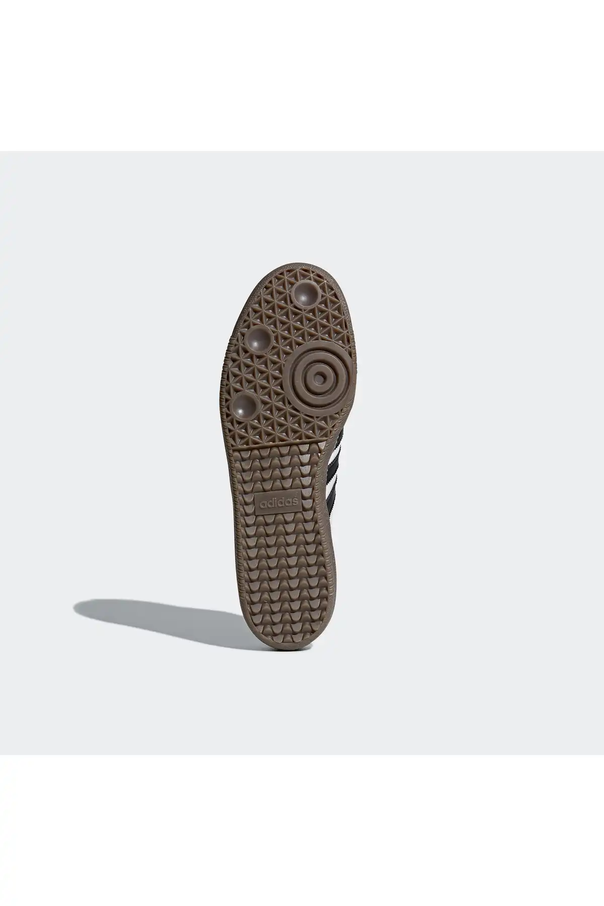 کفش اسپورت مردانه مدل جدید پاییز  2025  برند  adidas به رنگ  سفید