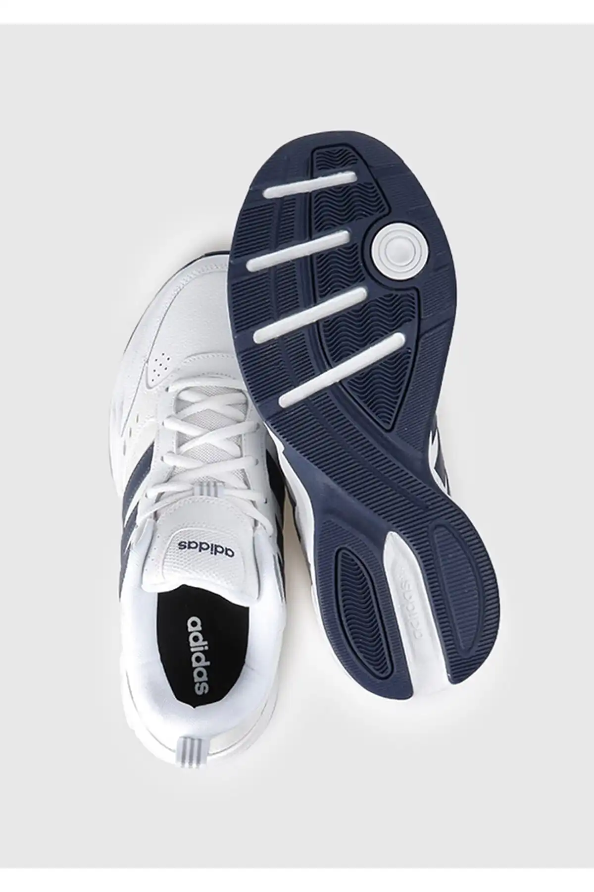 کفش اسپورت مردانه مدل جدید پاییز  2025  برند  adidas به رنگ  FTWR سفید