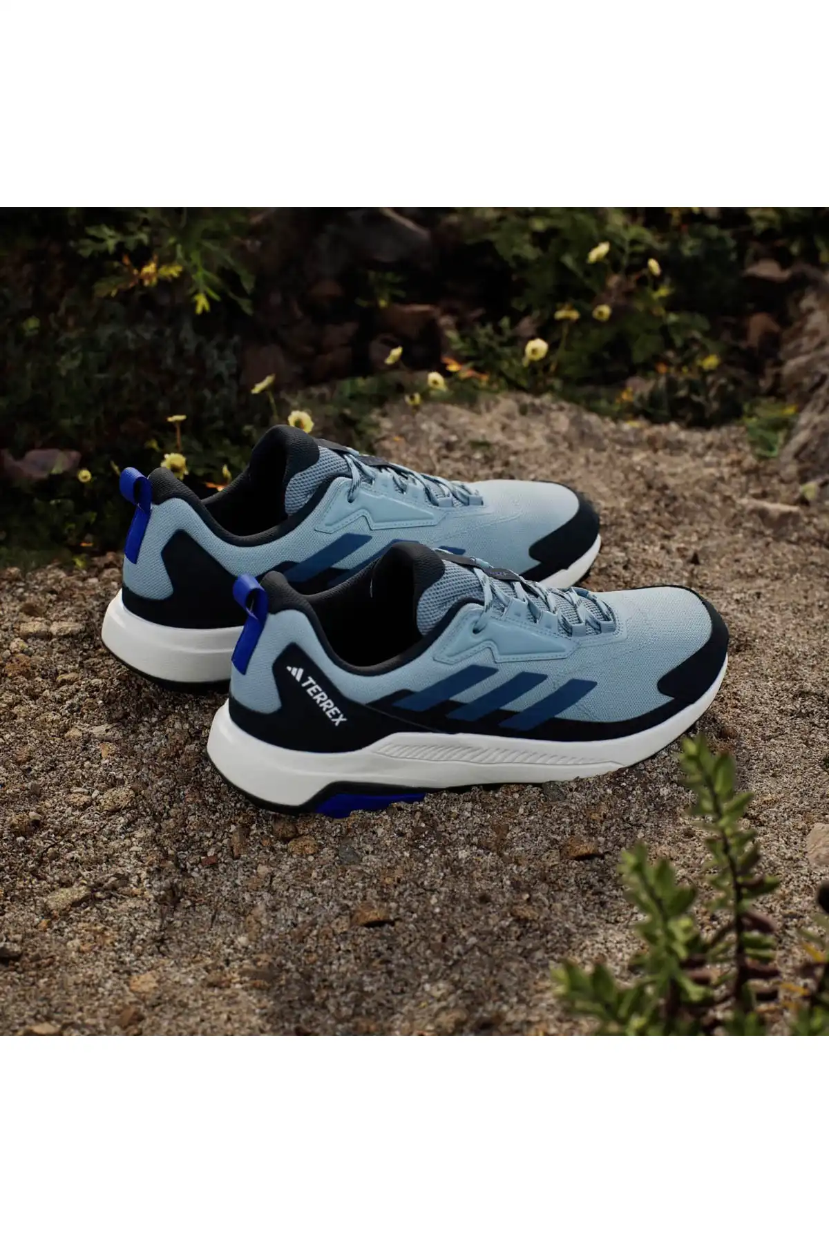 کفش اسپورت مردانه مدل جدید پاییز  2025  برند  adidas به رنگ  Magic Gray / Wonder Steel / SE