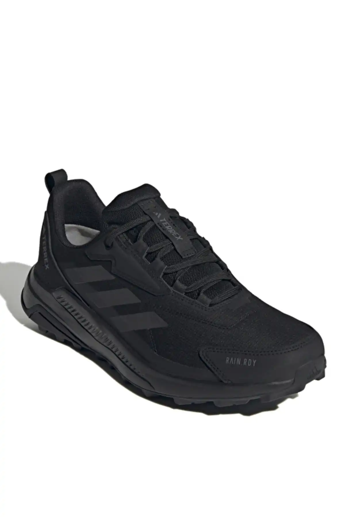 کفش اسپورت مردانه مدل جدید پاییز  2025  برند  adidas به رنگ  سیاه