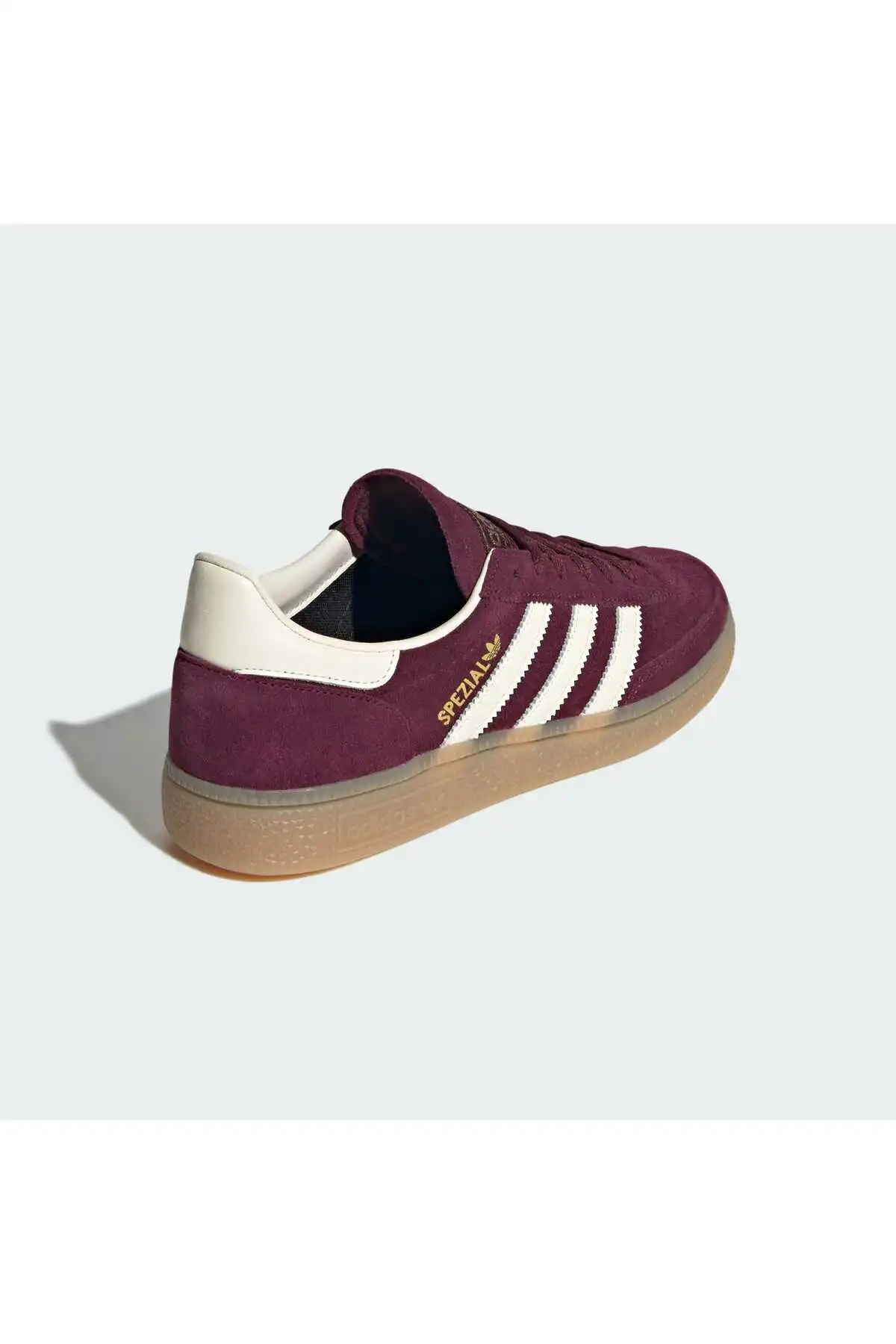 کفش اسپورت مردانه مدل جدید پاییز  2025  برند  adidas به رنگ  مارون / کرم سفید / طلایی من