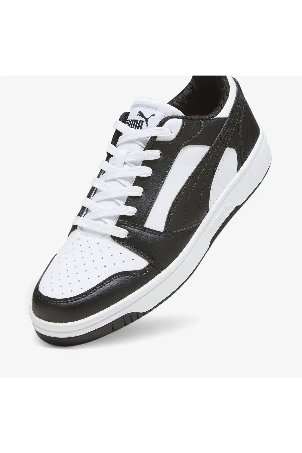 کفش اسپورت مردانه مدل جدید پاییز  2025  برند  Puma به رنگ  سیاه