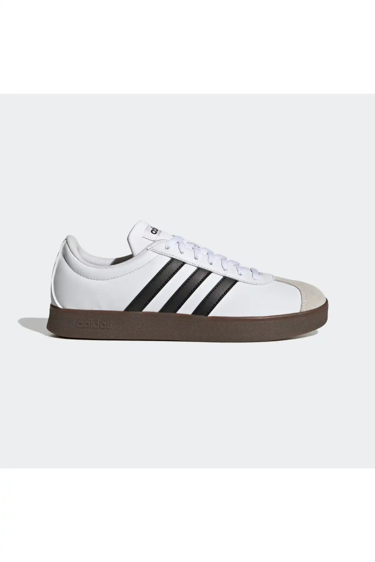 کفش اسپورت مردانه مدل جدید پاییز  2025  برند  adidas به رنگ  FTWR WHITE-+