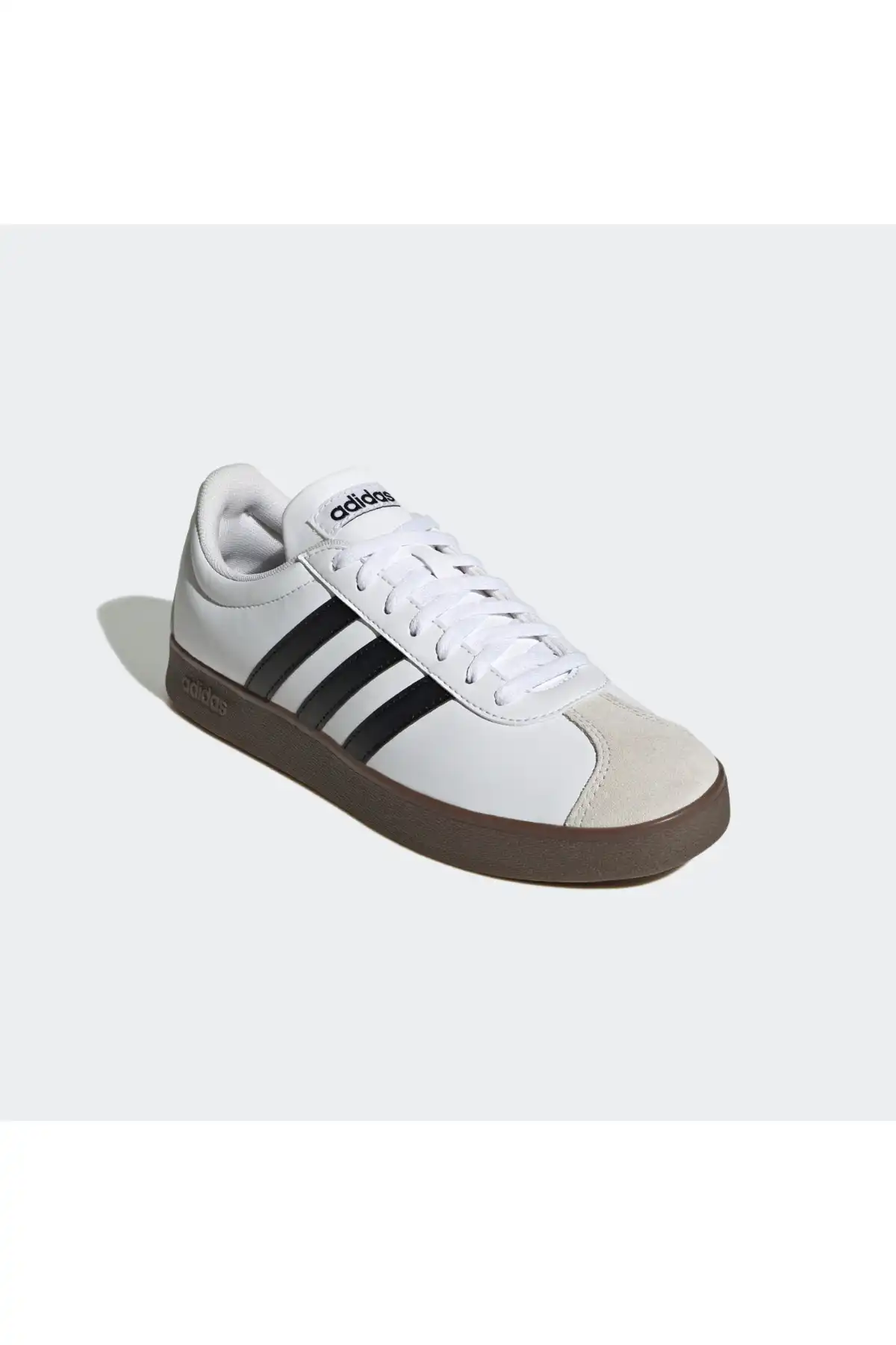 کفش اسپورت مردانه مدل جدید پاییز  2025  برند  adidas به رنگ  FTWR WHITE-+