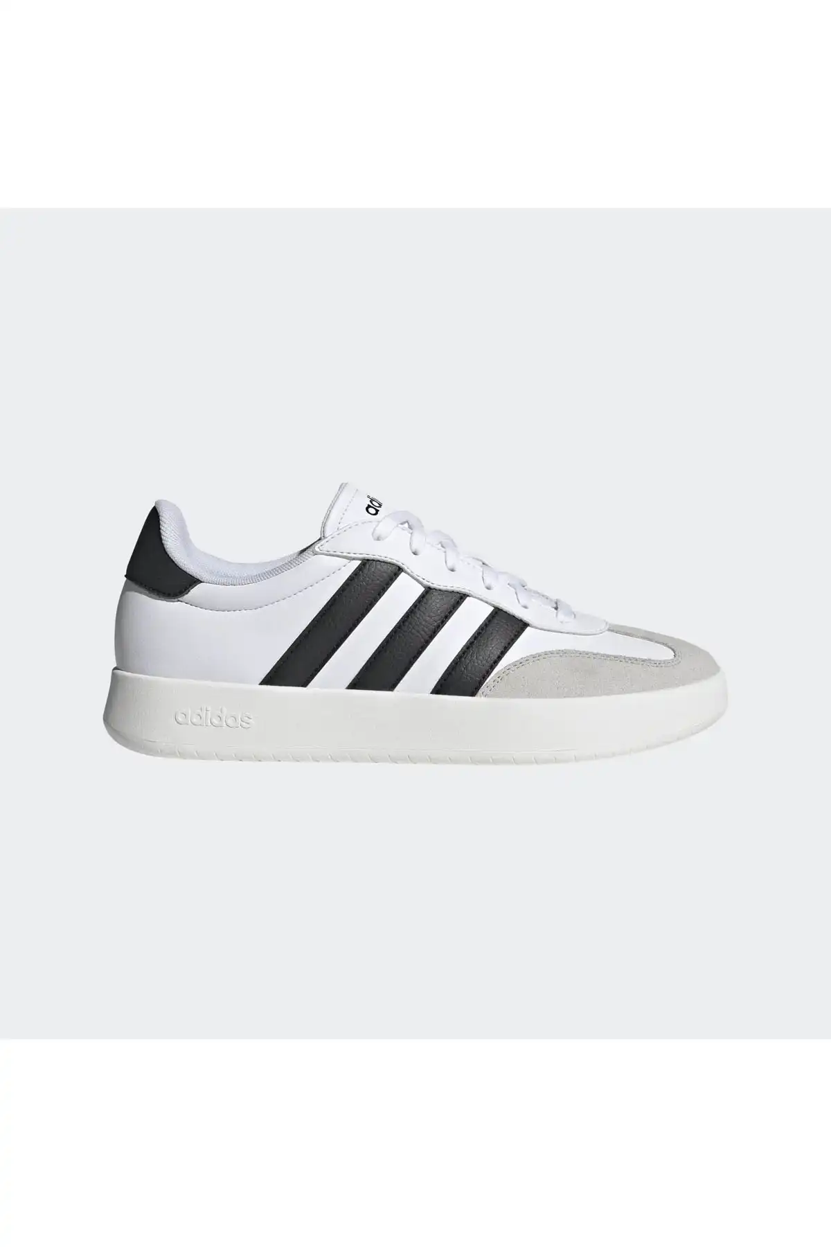 کفش اسپورت مردانه مدل جدید پاییز  2025  برند  adidas به رنگ  سفید