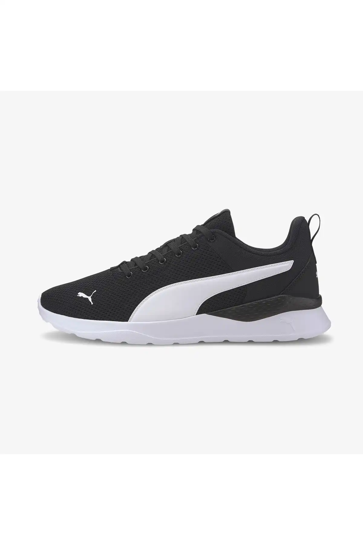 کفش اسپورت مردانه مدل جدید پاییز  2025  برند  Puma به رنگ  سفید