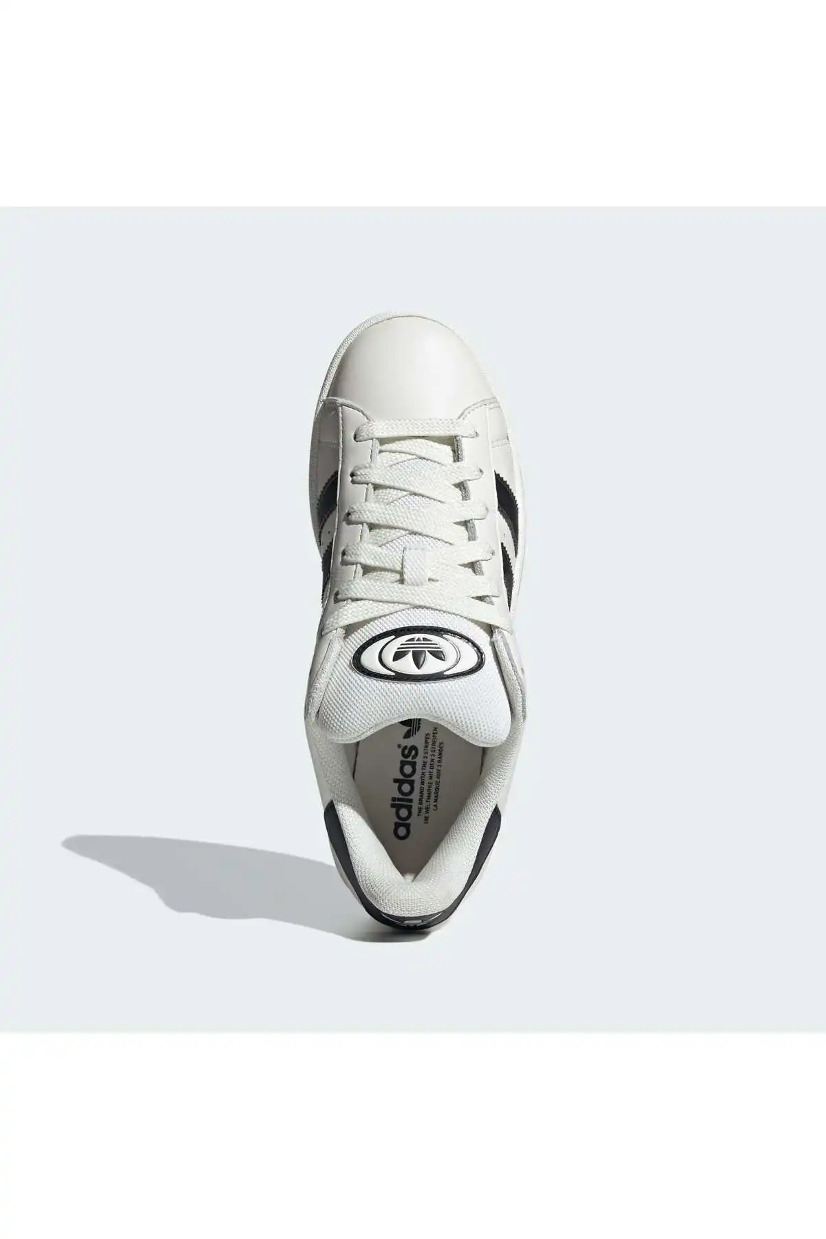 کفش اسپورت مردانه مدل جدید پاییز  2025  برند  adidas به رنگ  سفید