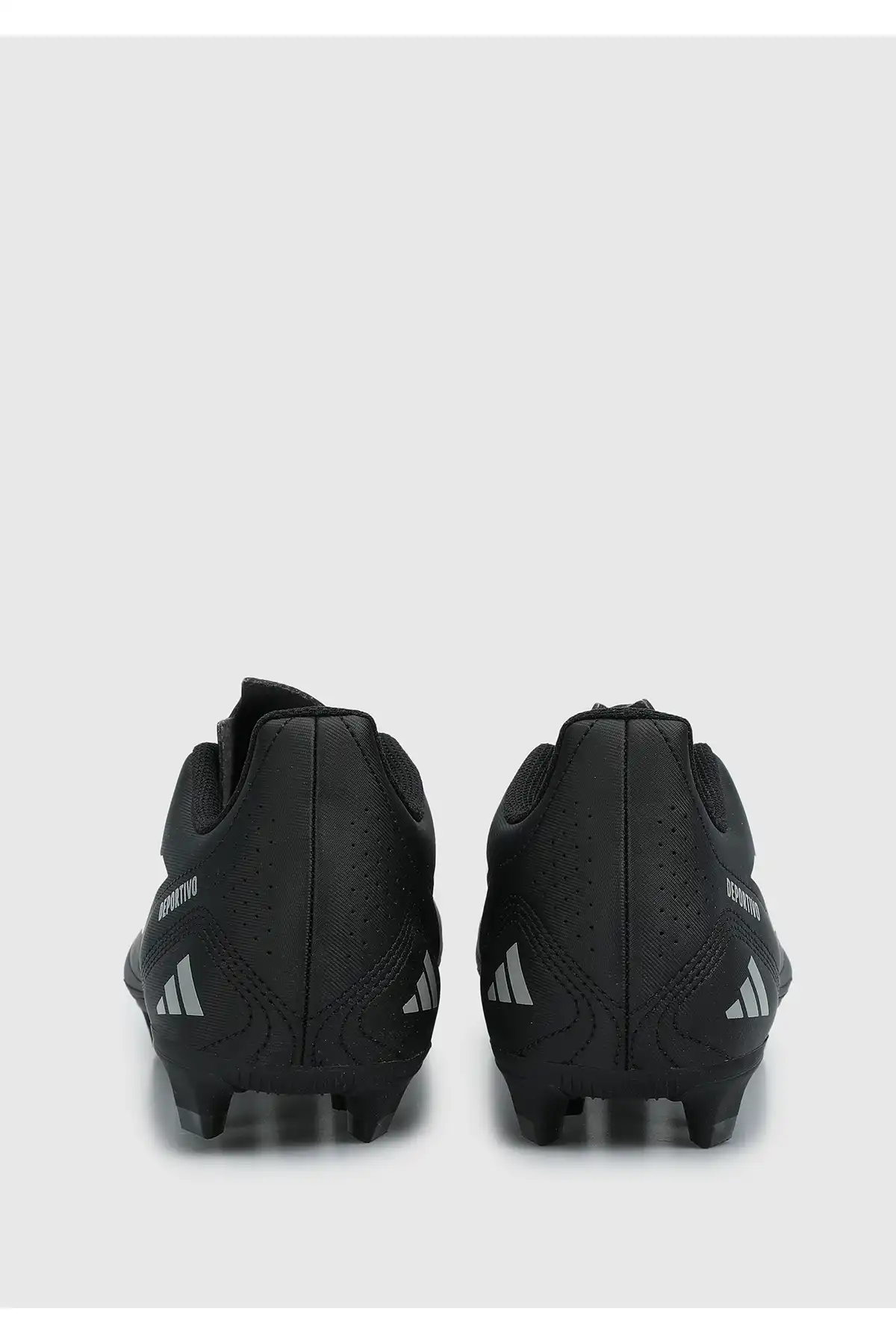 کفش اسپورت مردانه مدل جدید پاییز  2025  برند  adidas به رنگ  سیاه