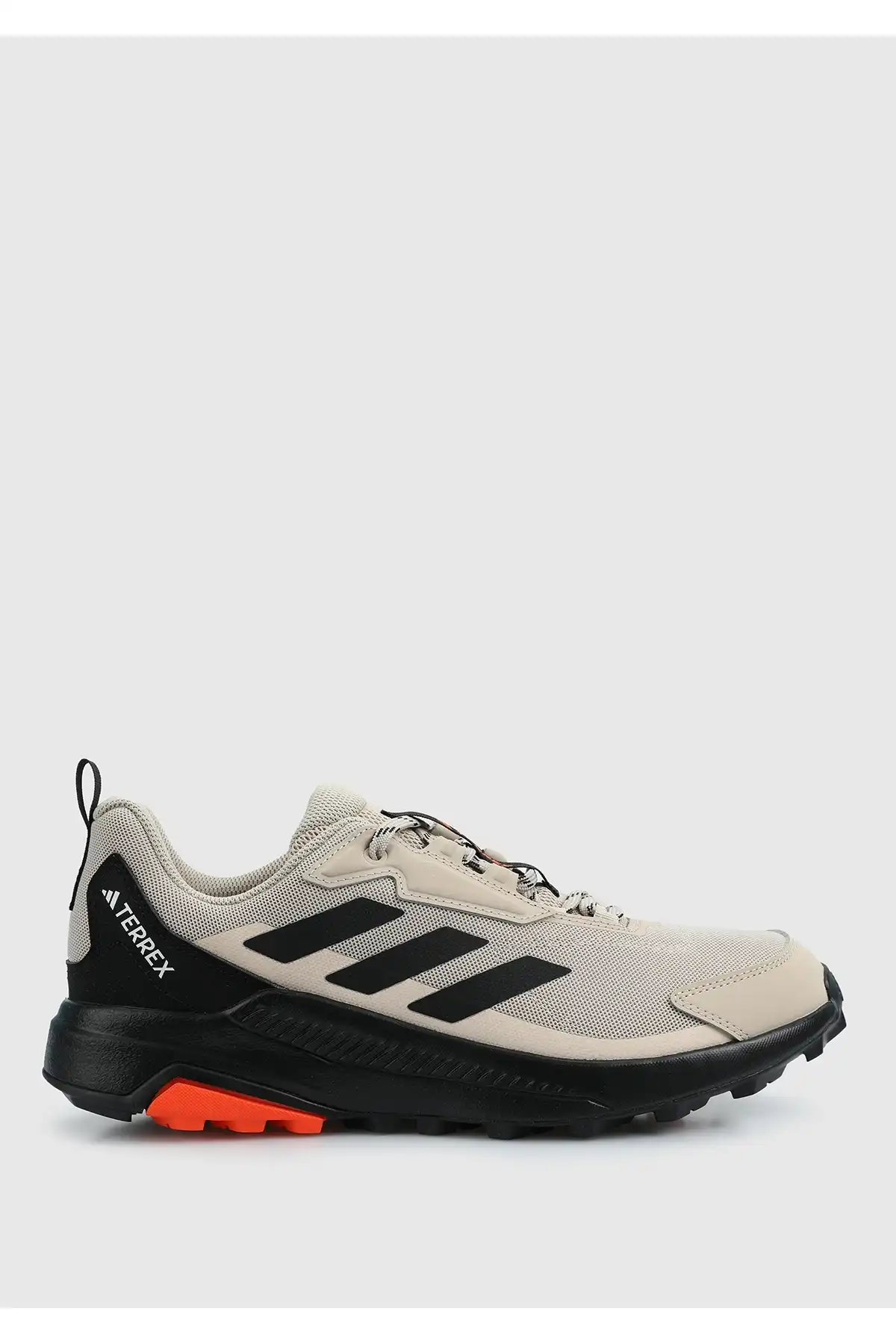کفش اسپورت مردانه مدل جدید پاییز  2025  برند  adidas به رنگ  بژ