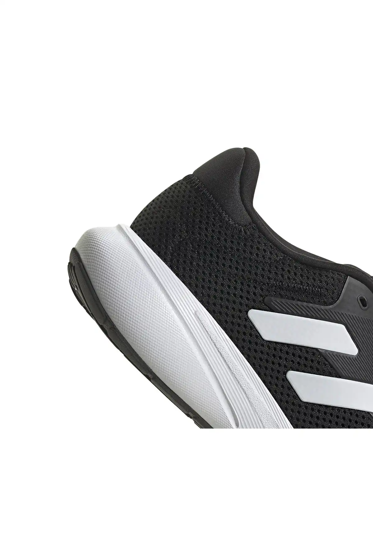 کفش اسپورت مردانه مدل جدید پاییز  2025  برند  adidas به رنگ  سیاه