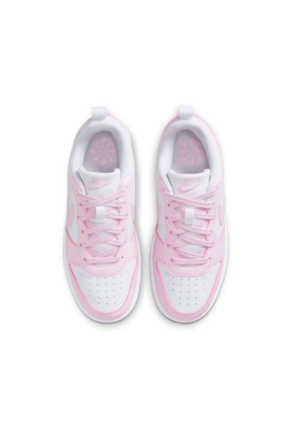 کفش اسپورت مردانه مدل جدید پاییز  2025  برند  Nike به رنگ  رنگ صورتی سفید