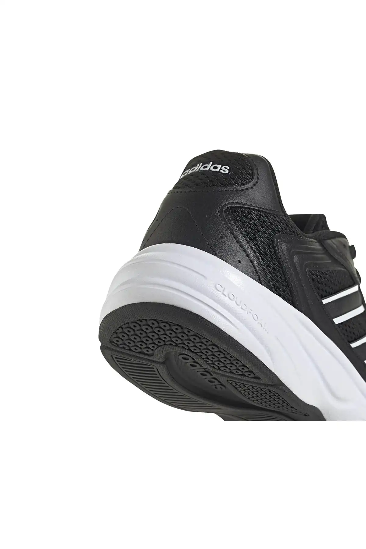 کفش اسپورت مردانه مدل جدید پاییز  2025  برند  adidas به رنگ  هسته اصلی سیاه-+