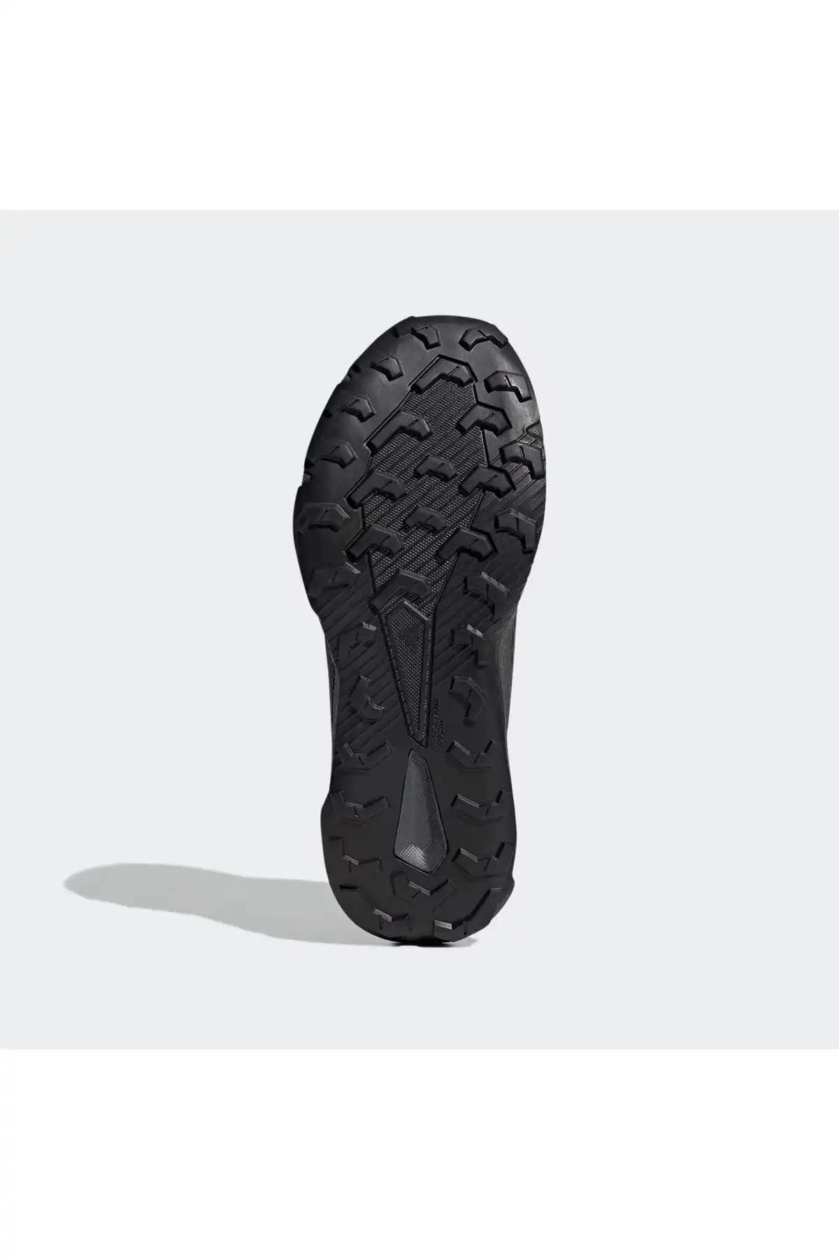 کفش اسپورت مردانه مدل جدید پاییز  2025  برند  adidas به رنگ  سیاه