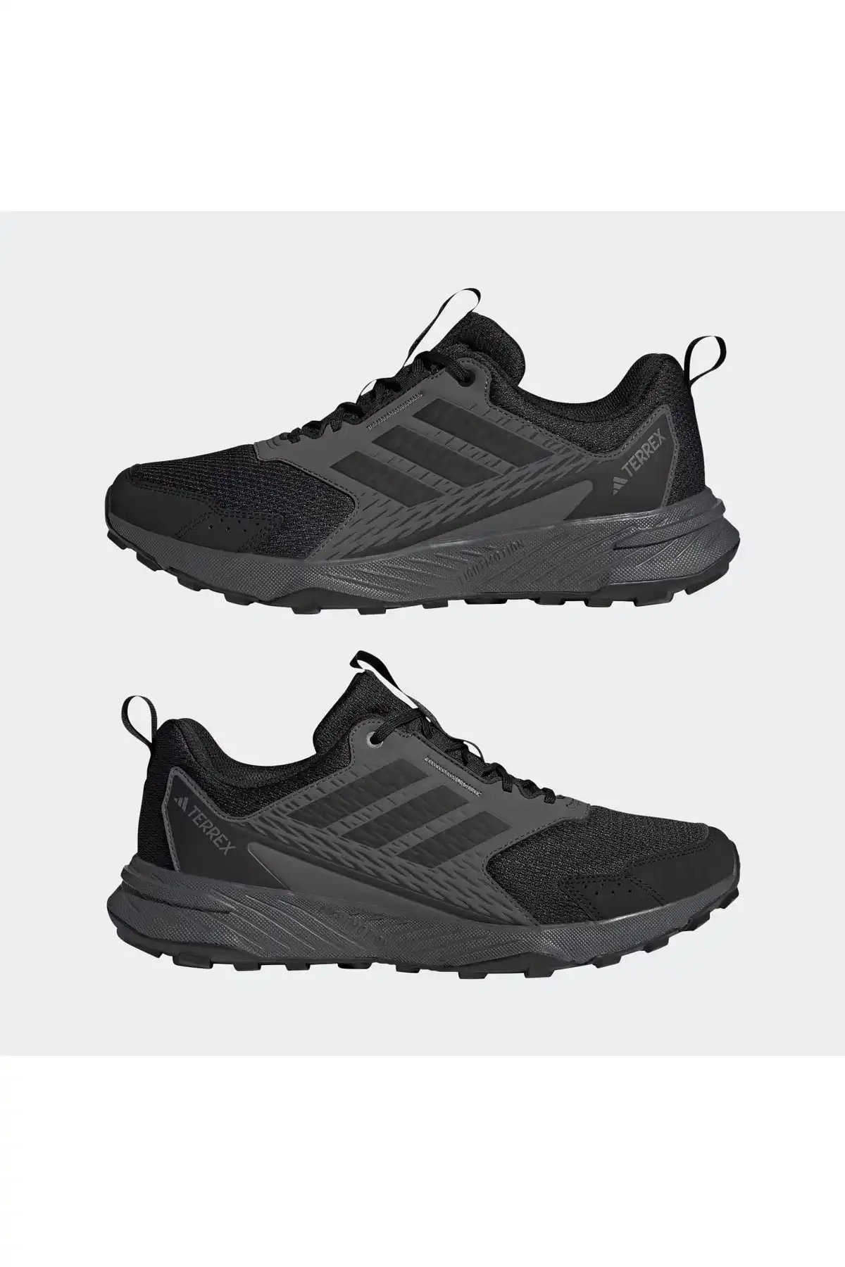 کفش اسپورت مردانه مدل جدید پاییز  2025  برند  adidas به رنگ  سیاه