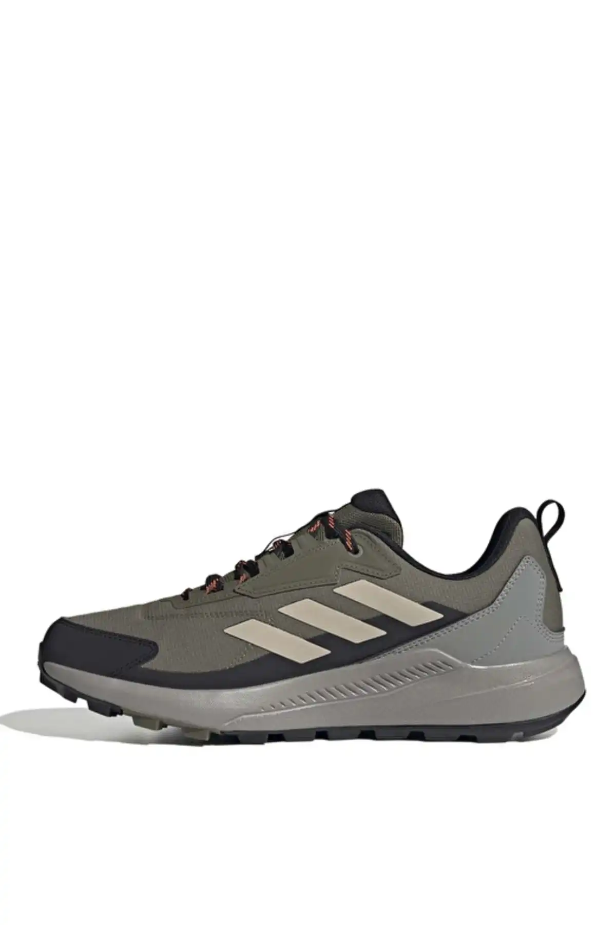 کفش اسپورت مردانه مدل جدید پاییز  2025  برند  adidas به رنگ  سبز
