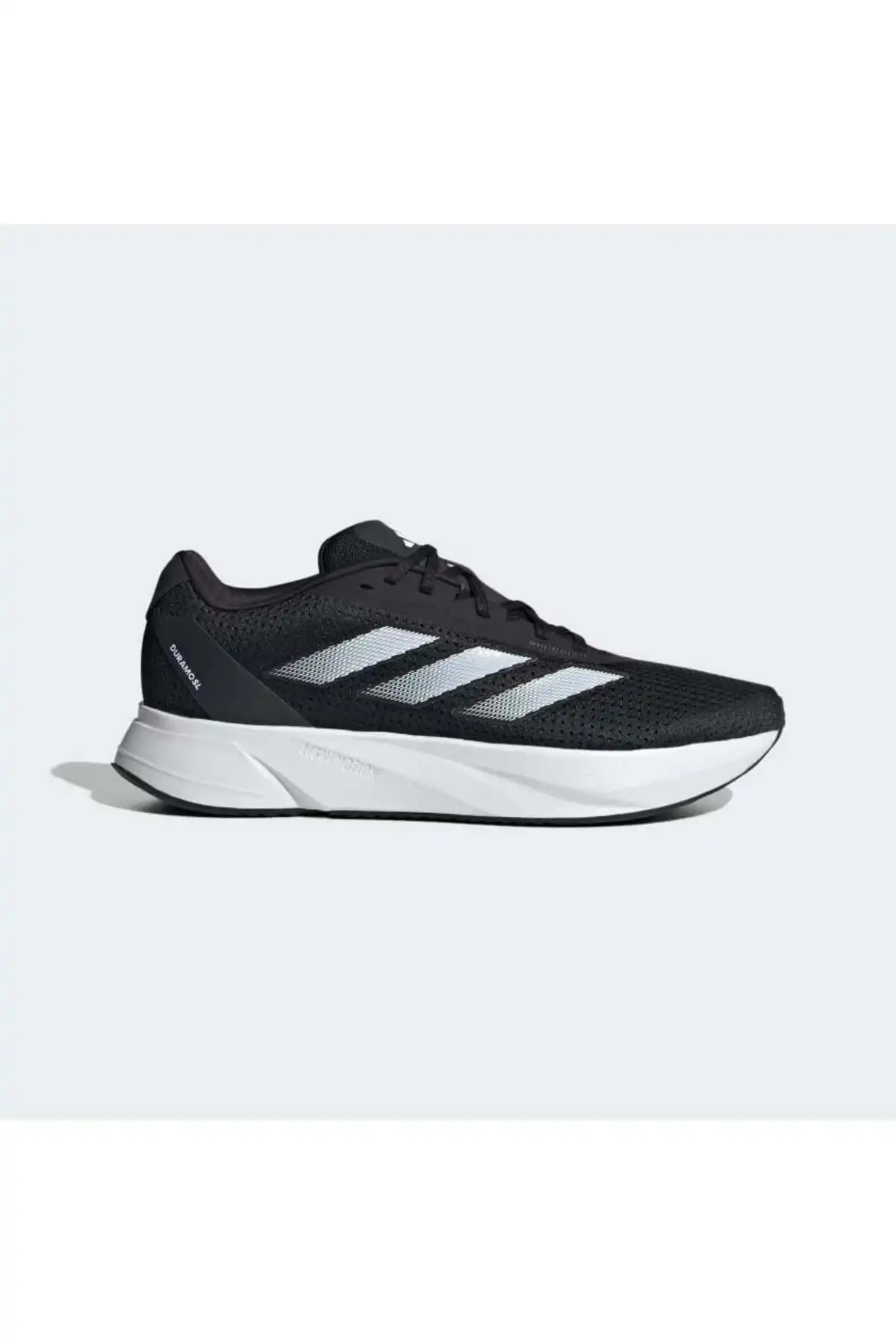 کفش اسپورت مردانه مدل جدید پاییز  2025  برند  adidas به رنگ  سیاه