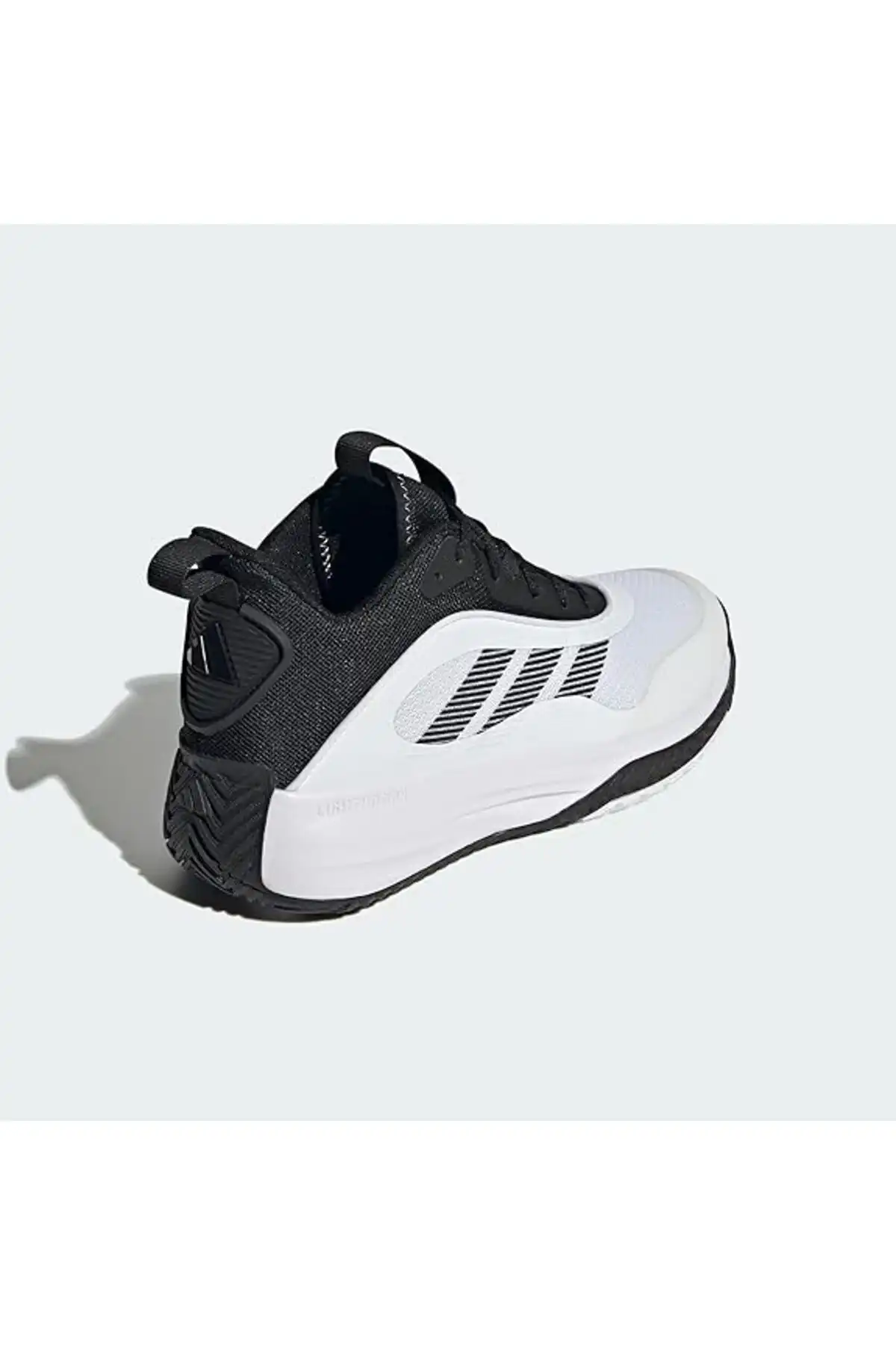 کفش اسپورت مردانه مدل جدید پاییز  2025  برند  adidas به رنگ  رنگارنگ
