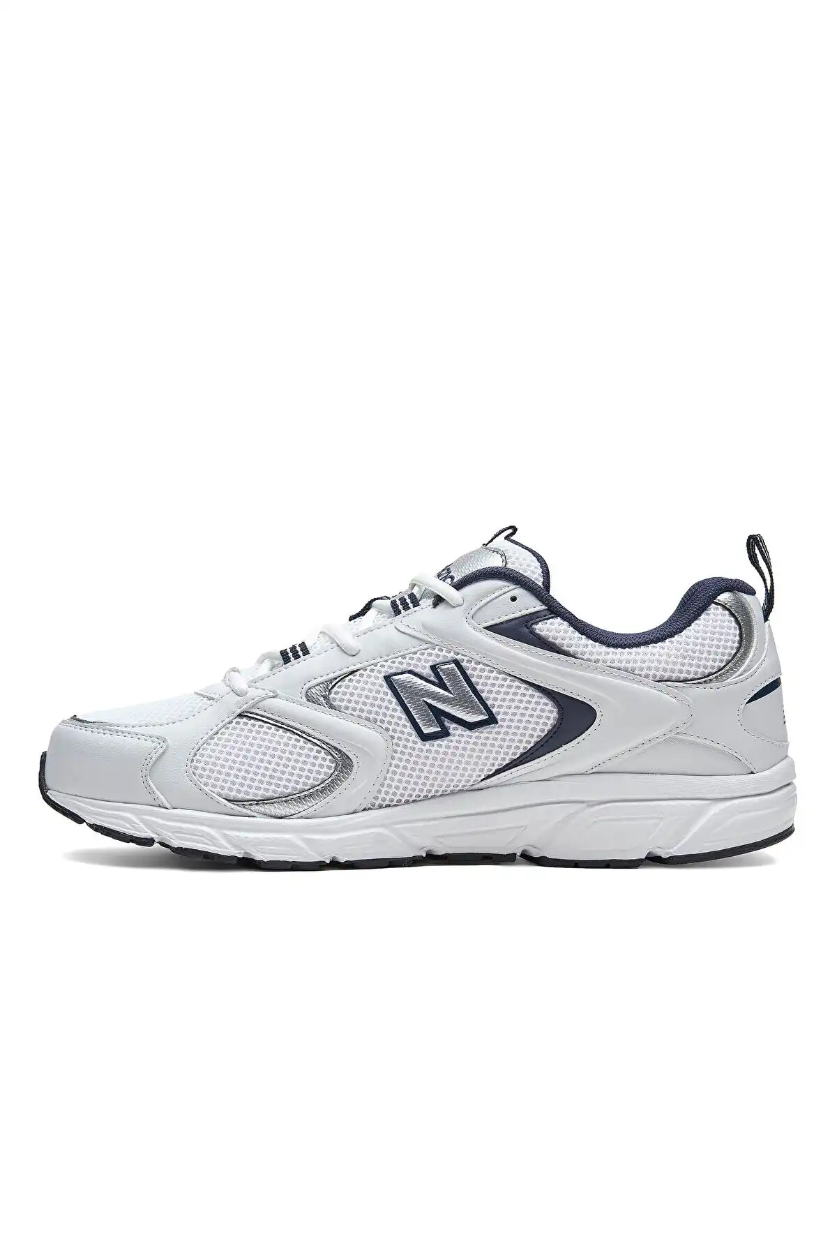 کفش اسپورت مردانه مدل جدید پاییز  2025  برند  New Balance به رنگ  سفید