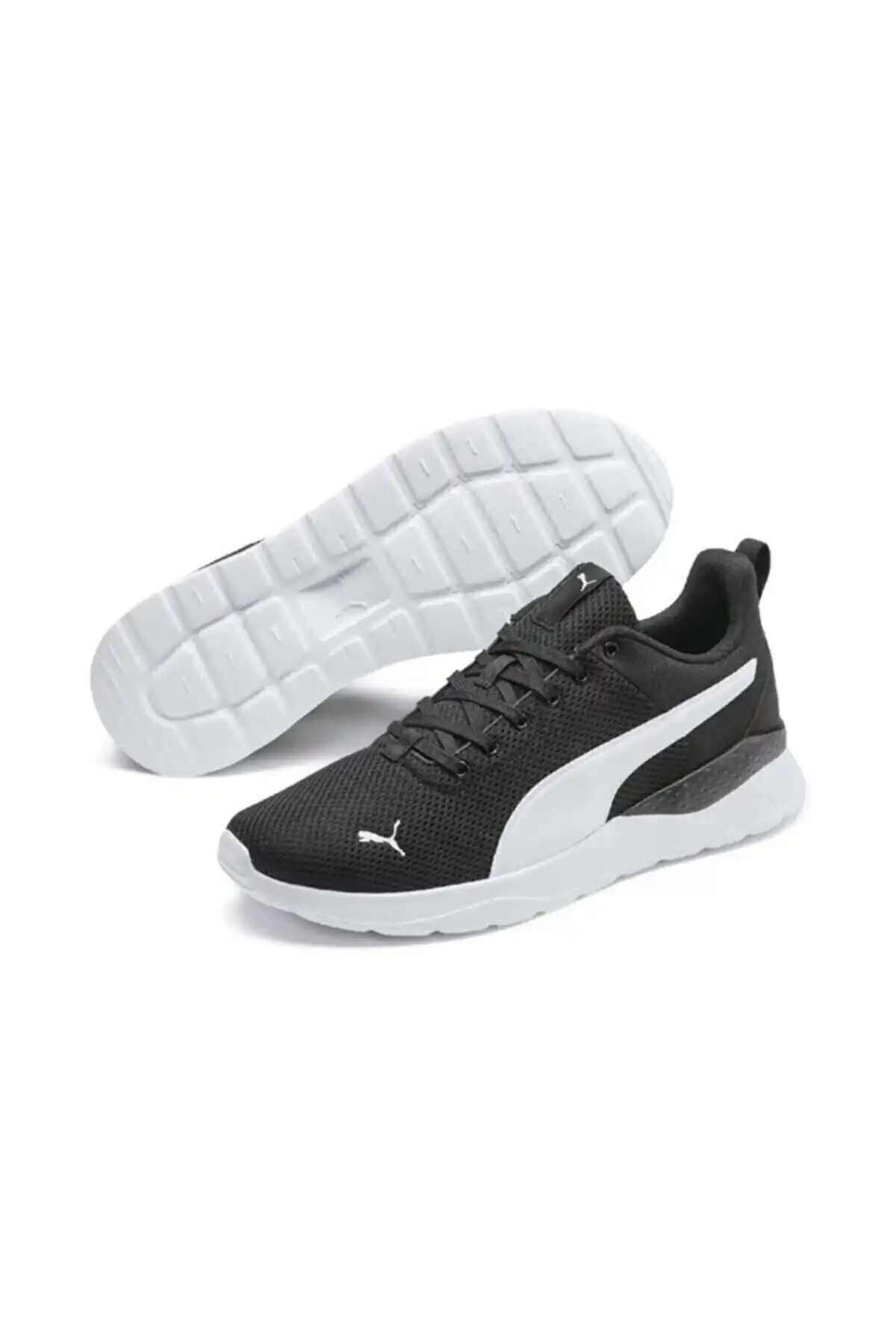کفش اسپورت مردانه مدل جدید پاییز  2025  برند  Puma به رنگ  سیاه