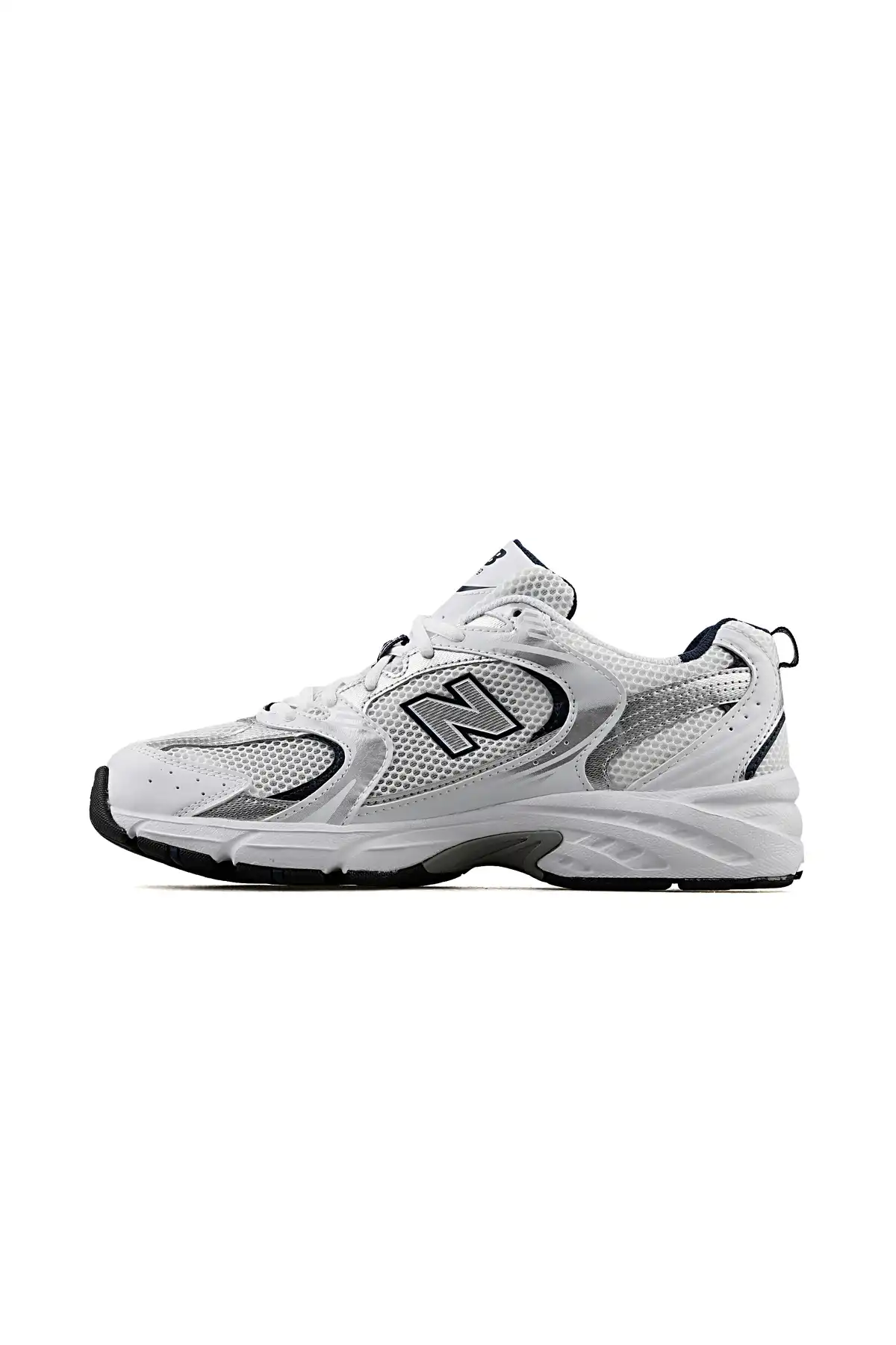 کفش اسپورت مردانه مدل جدید پاییز  2025  برند  New Balance به رنگ  سفید/SG