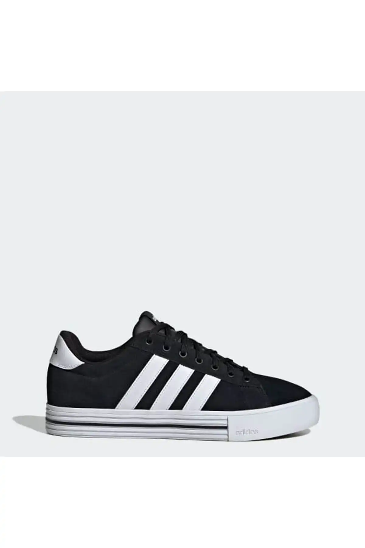 کفش اسپورت مردانه مدل جدید پاییز  2025  برند  adidas به رنگ  سیاه هسته