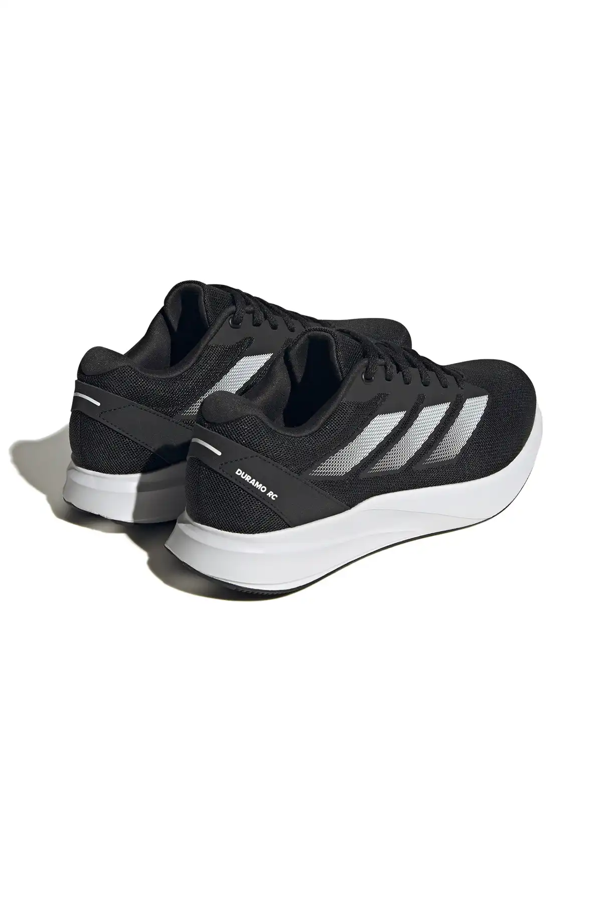 کفش اسپورت مردانه مدل جدید پاییز  2025  برند  adidas به رنگ  هسته سیاه / ابر سفید / هسته سیاه