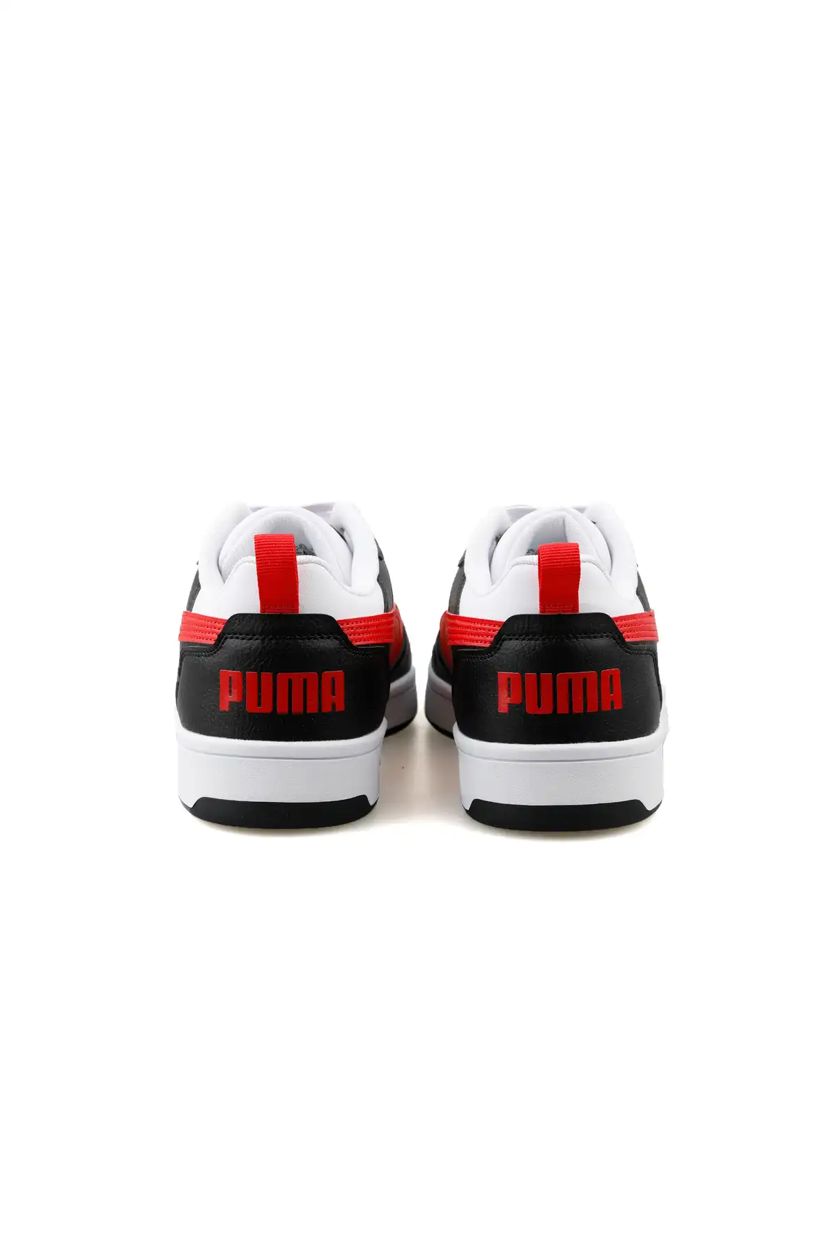 کفش اسپورت مردانه مدل جدید پاییز  2025  برند  Puma به رنگ  سیاه R04V6